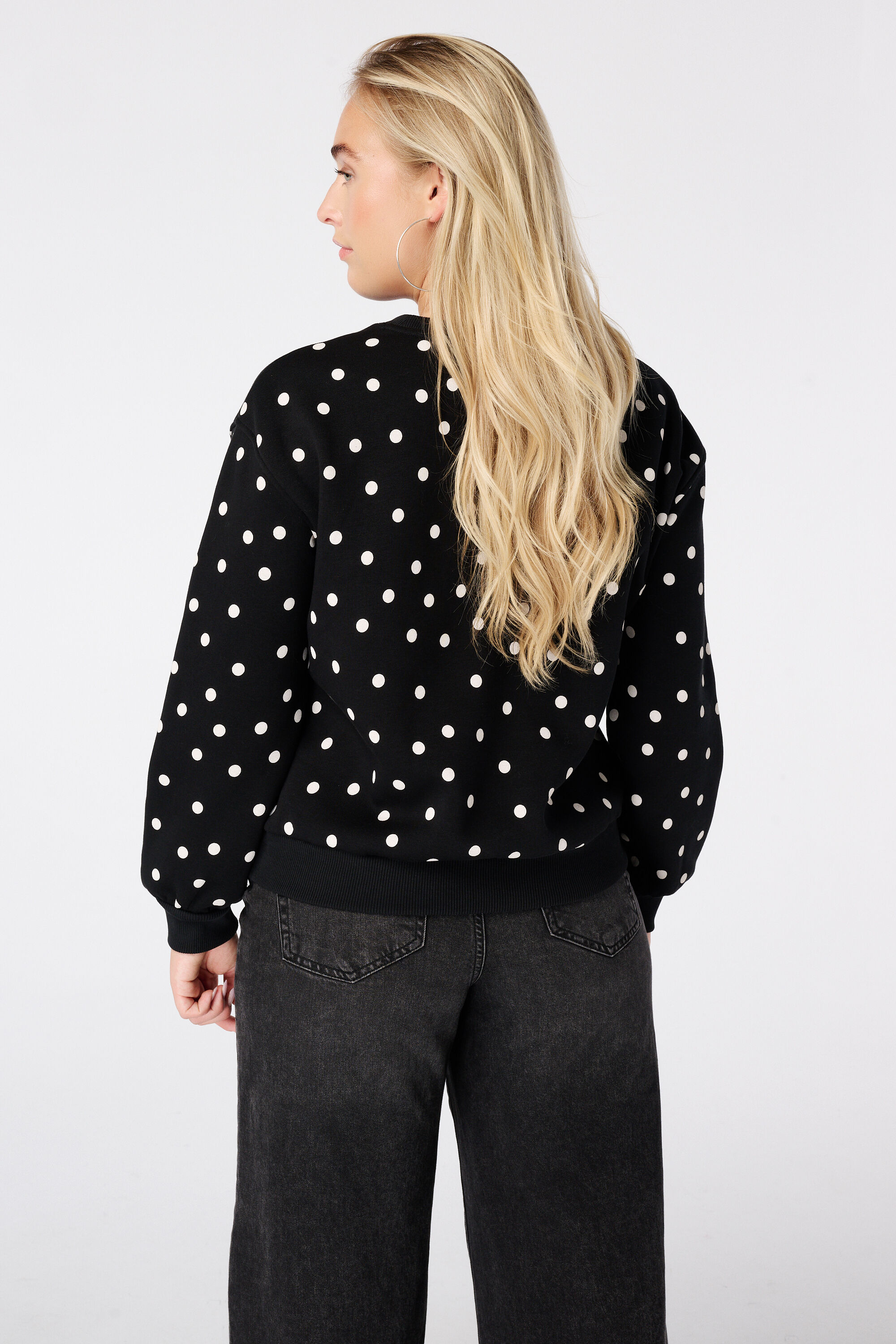 Sudadera de lunares con encaje image number 3