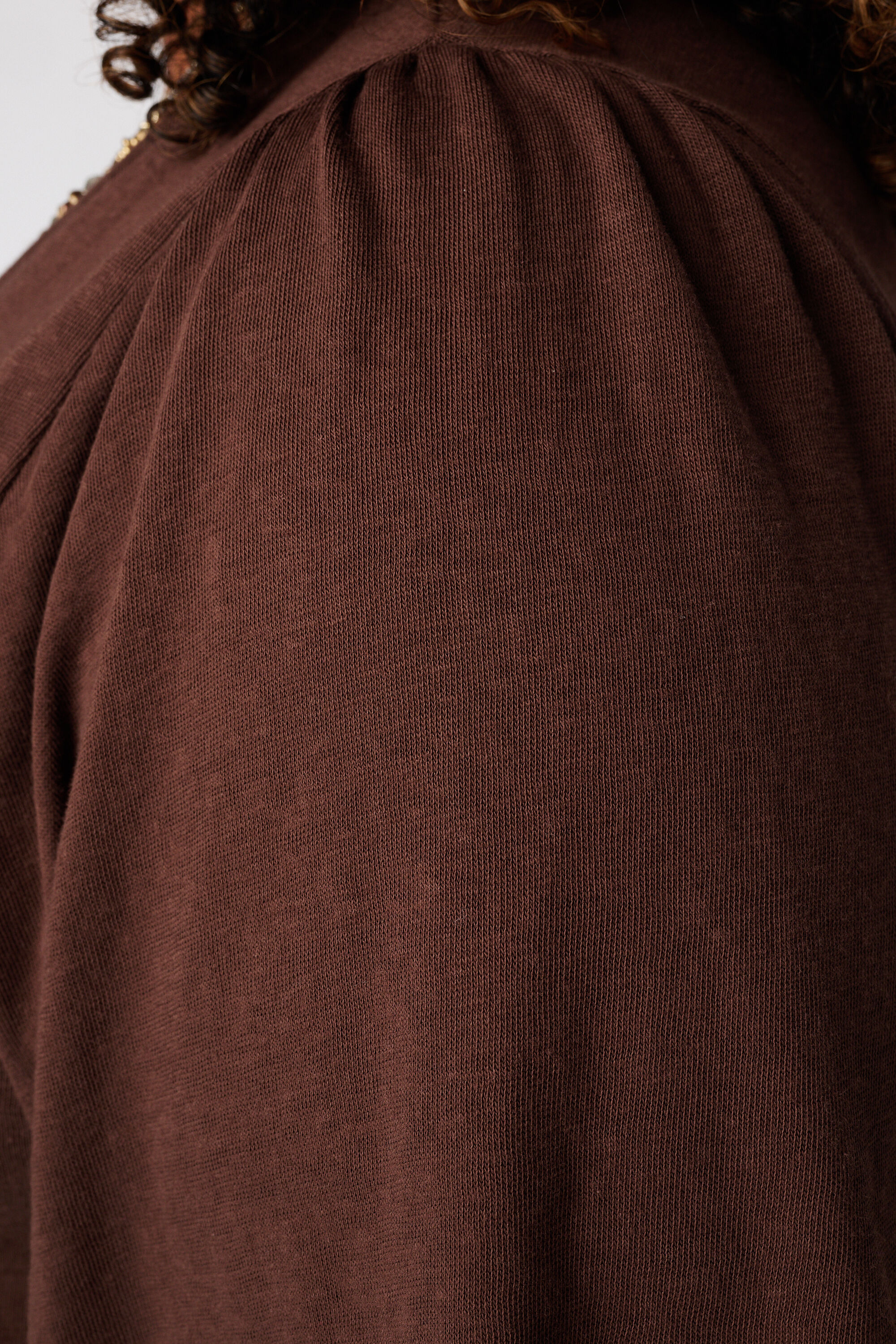 Camiseta con escote en V image number 6