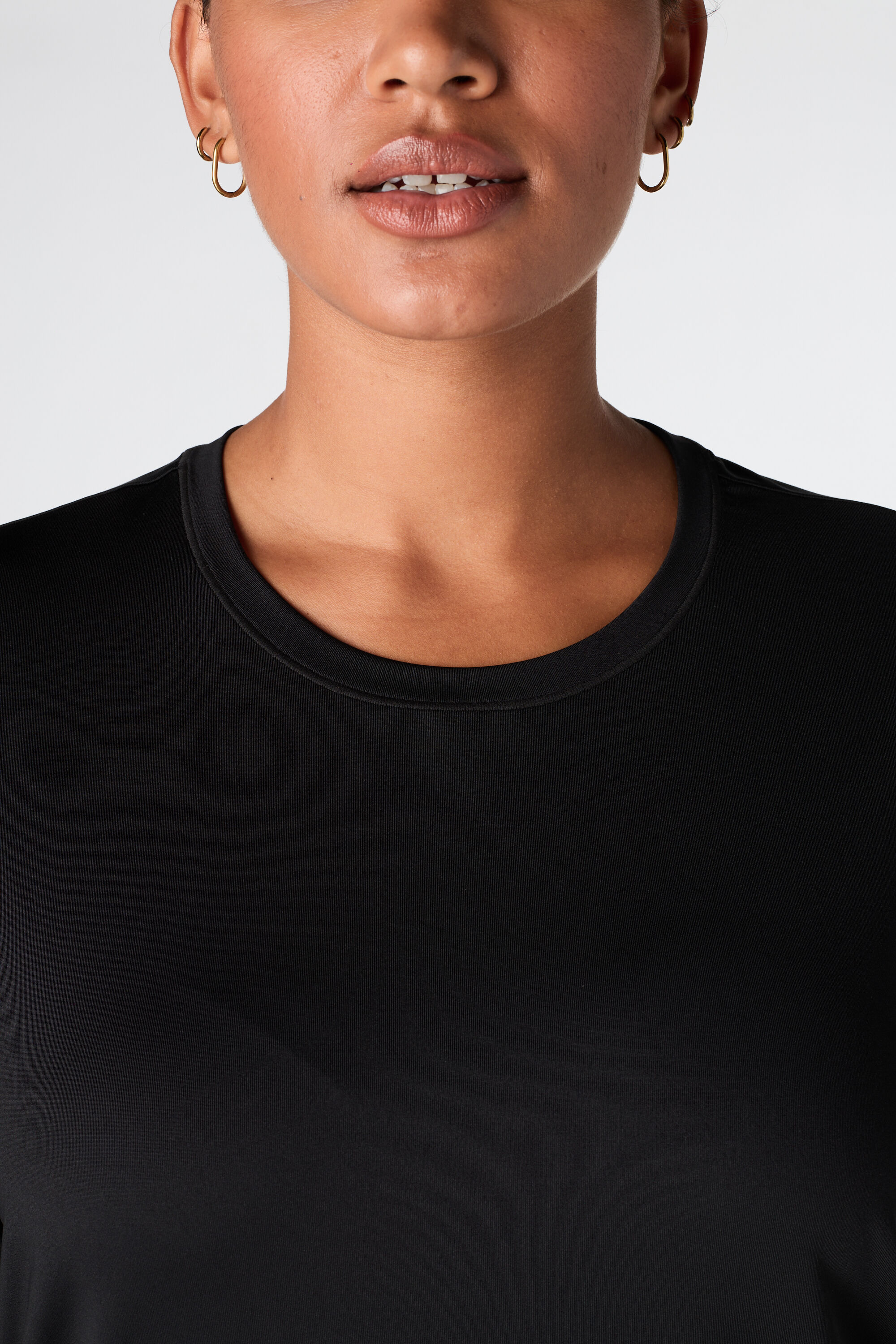 Camiseta deportiva larga image number 5