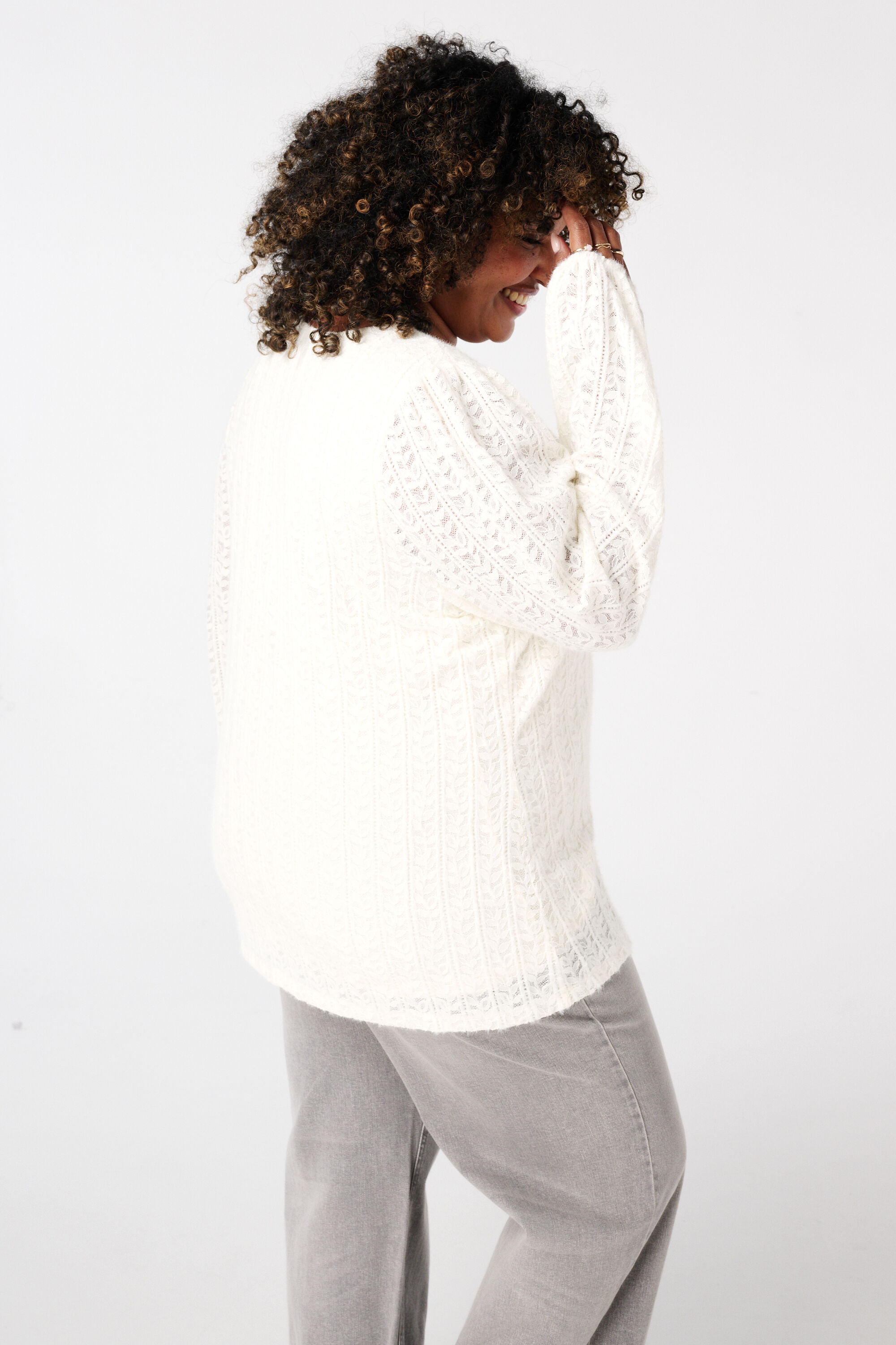 Top con encaje image number 3