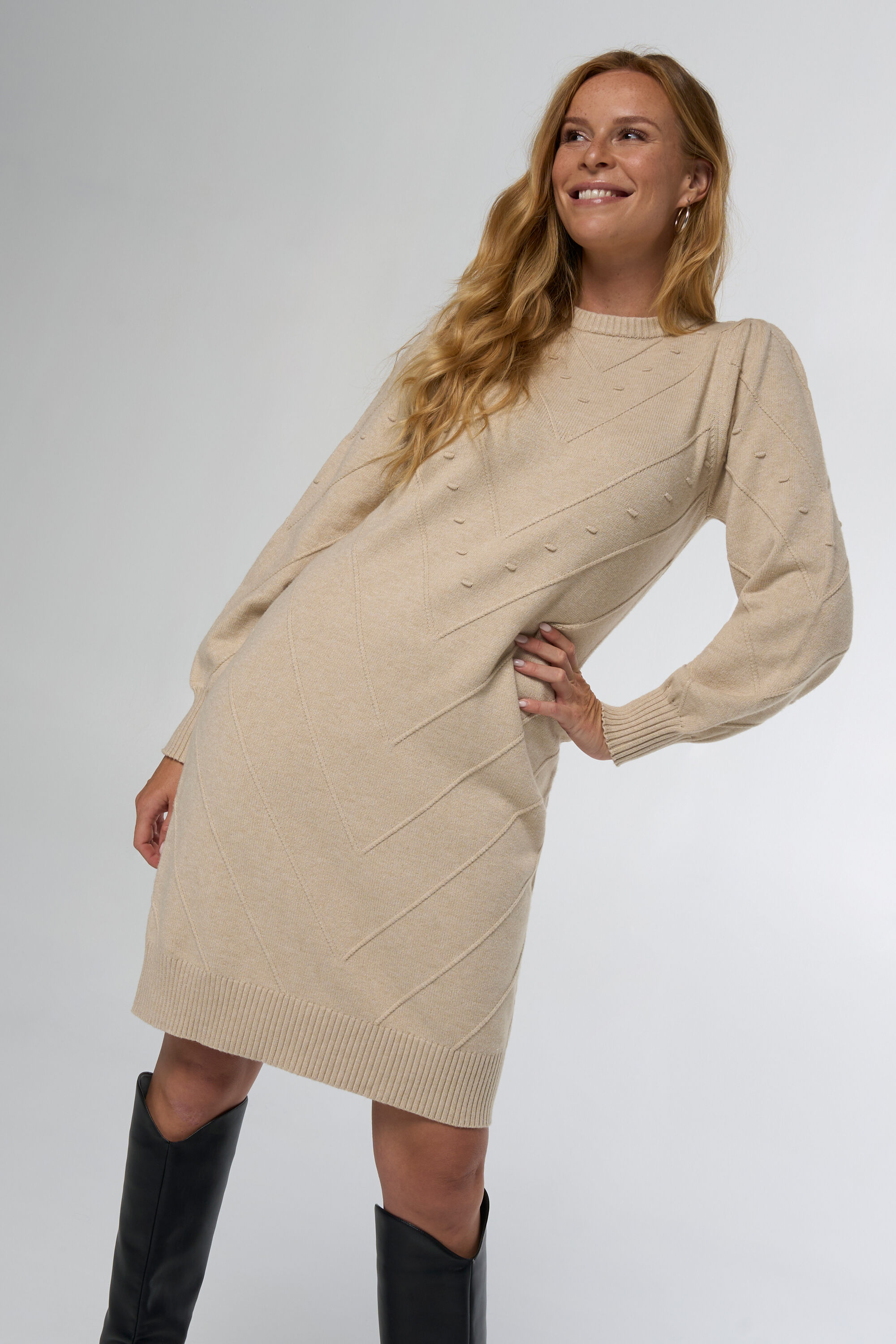 Vestido de punto image number 5