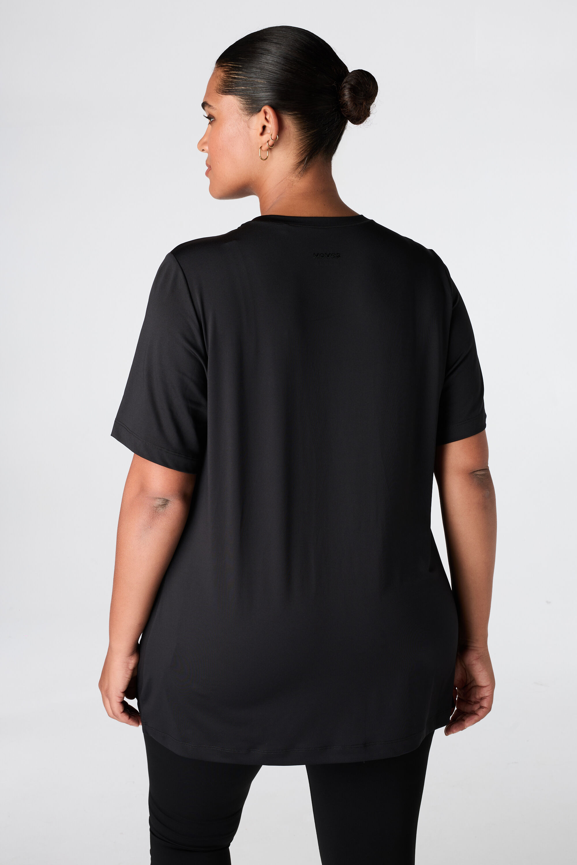 Camiseta deportiva larga image number 3