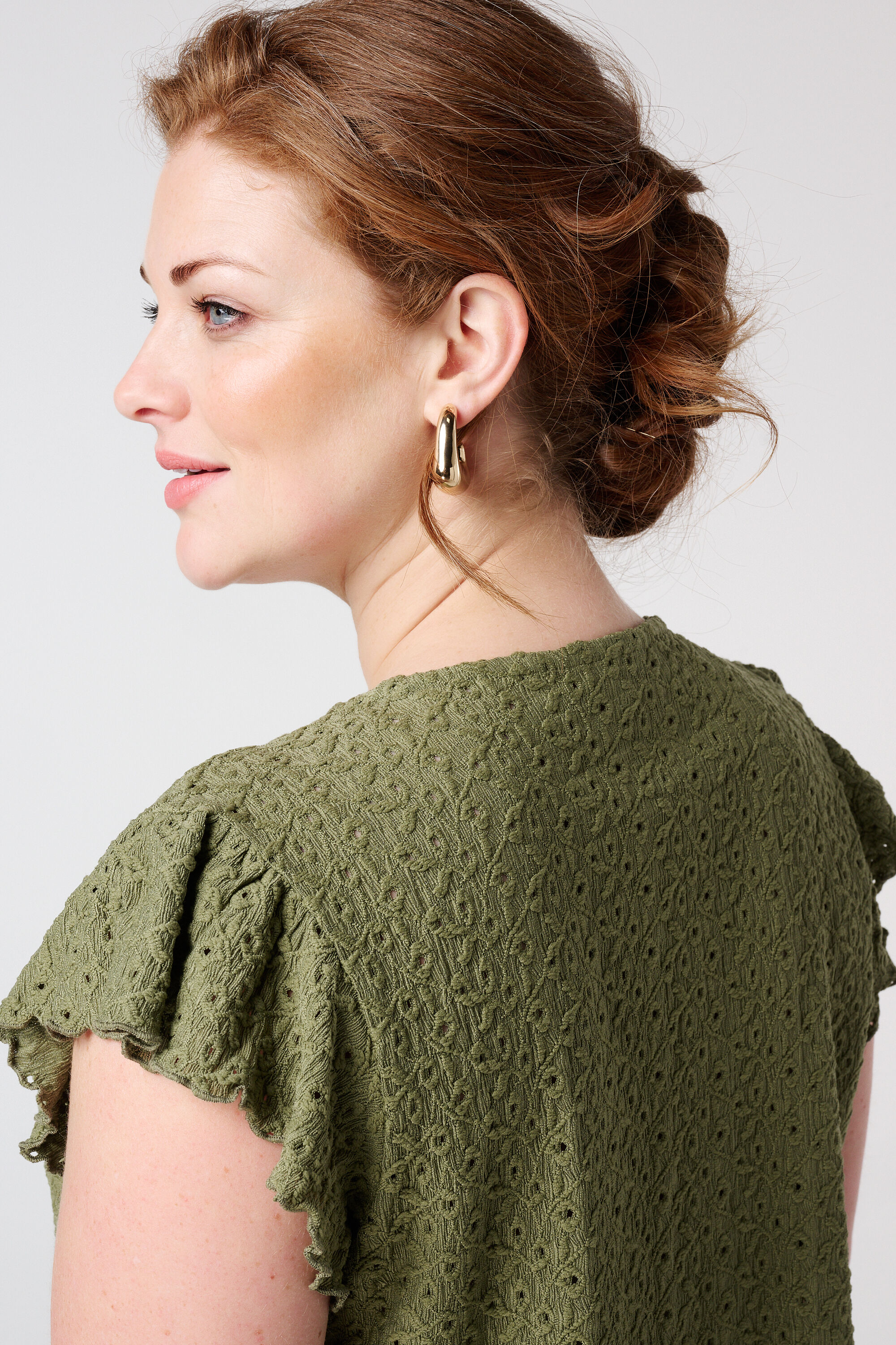 Top con detalles de crochet  image number 4