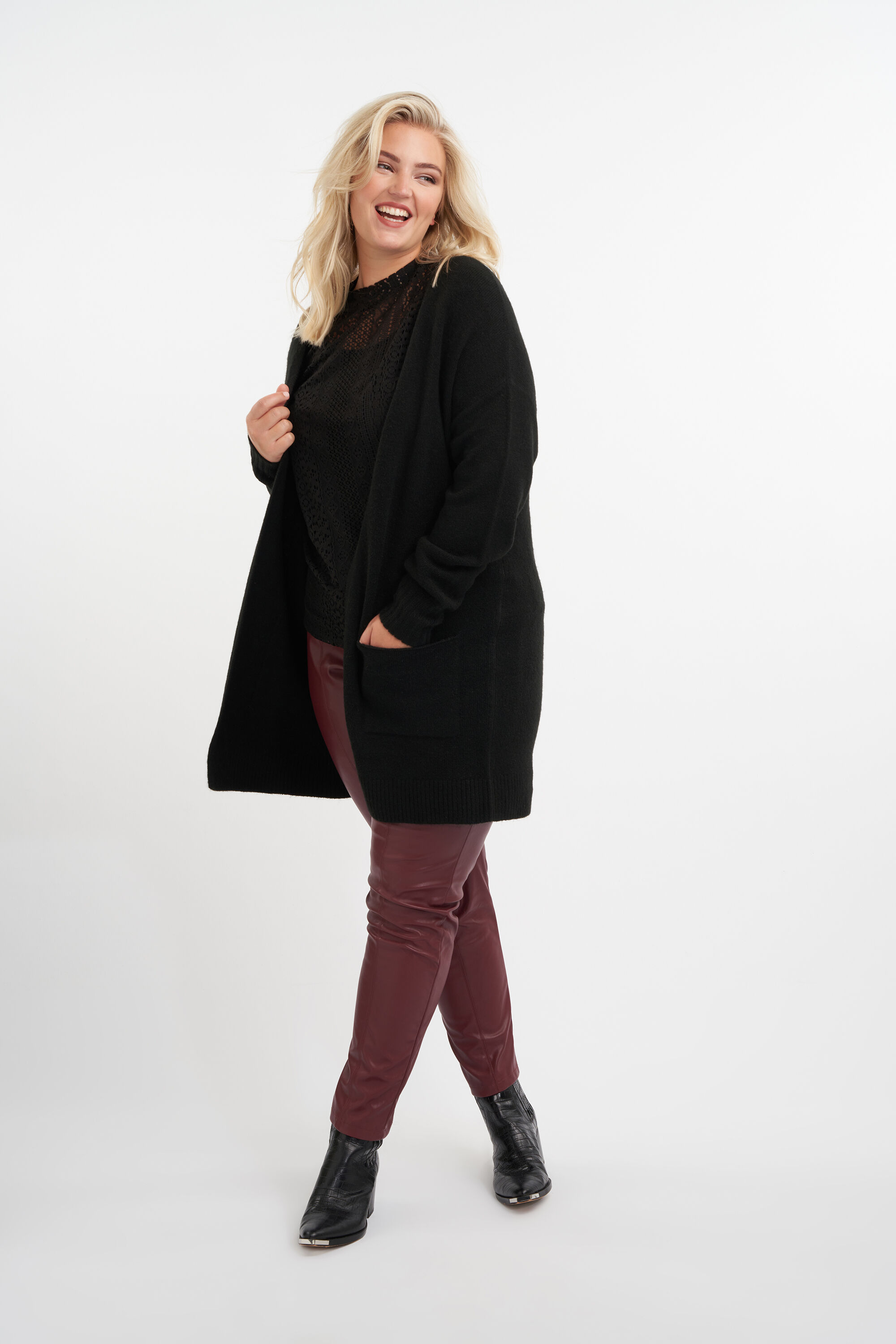 C&aacute;rdigan largo abierto image number 5