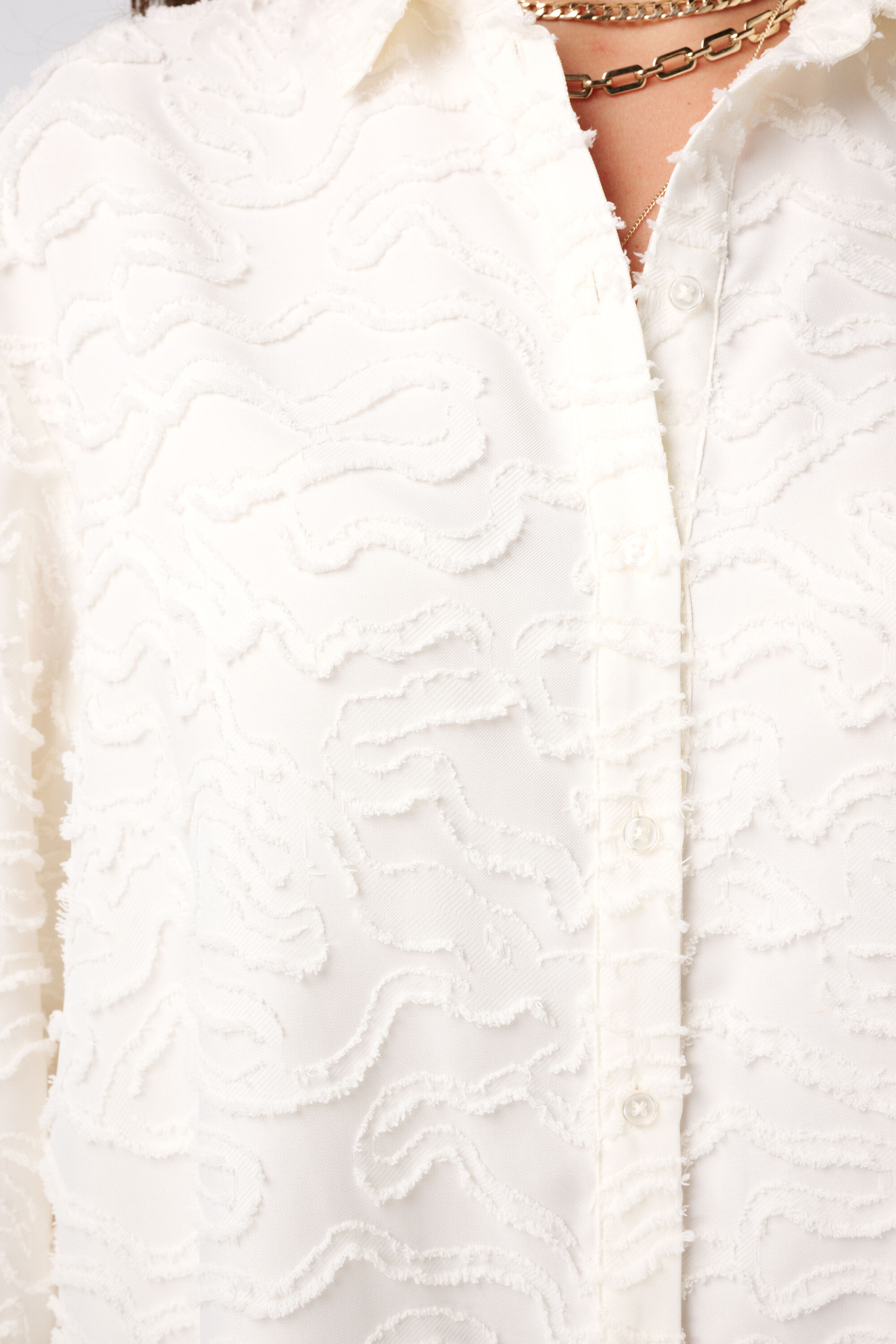 Blusa oversize de tejido estructurado image number 6