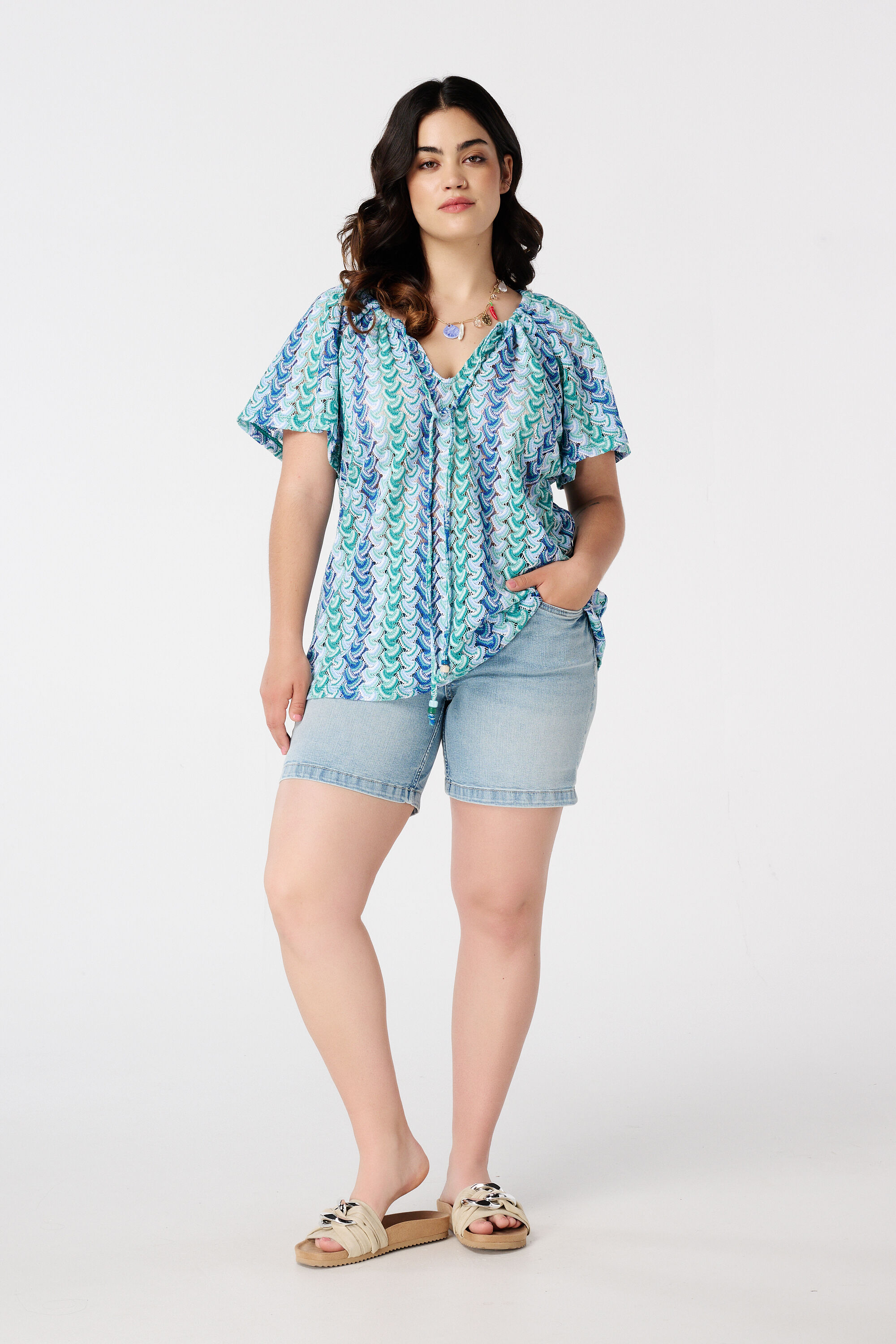 Top con textura de punto image number 5