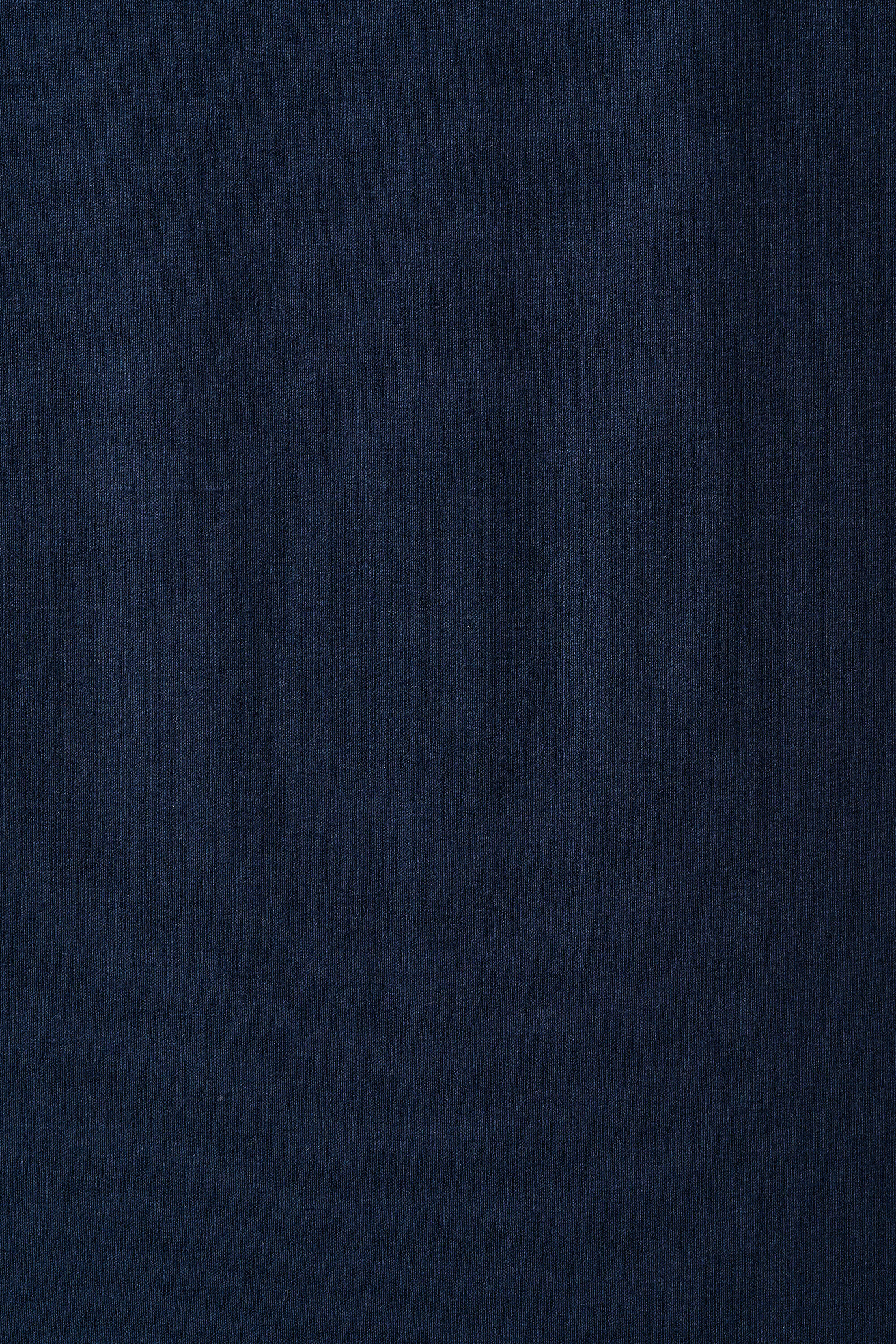 Camiseta con escote en V image number 6