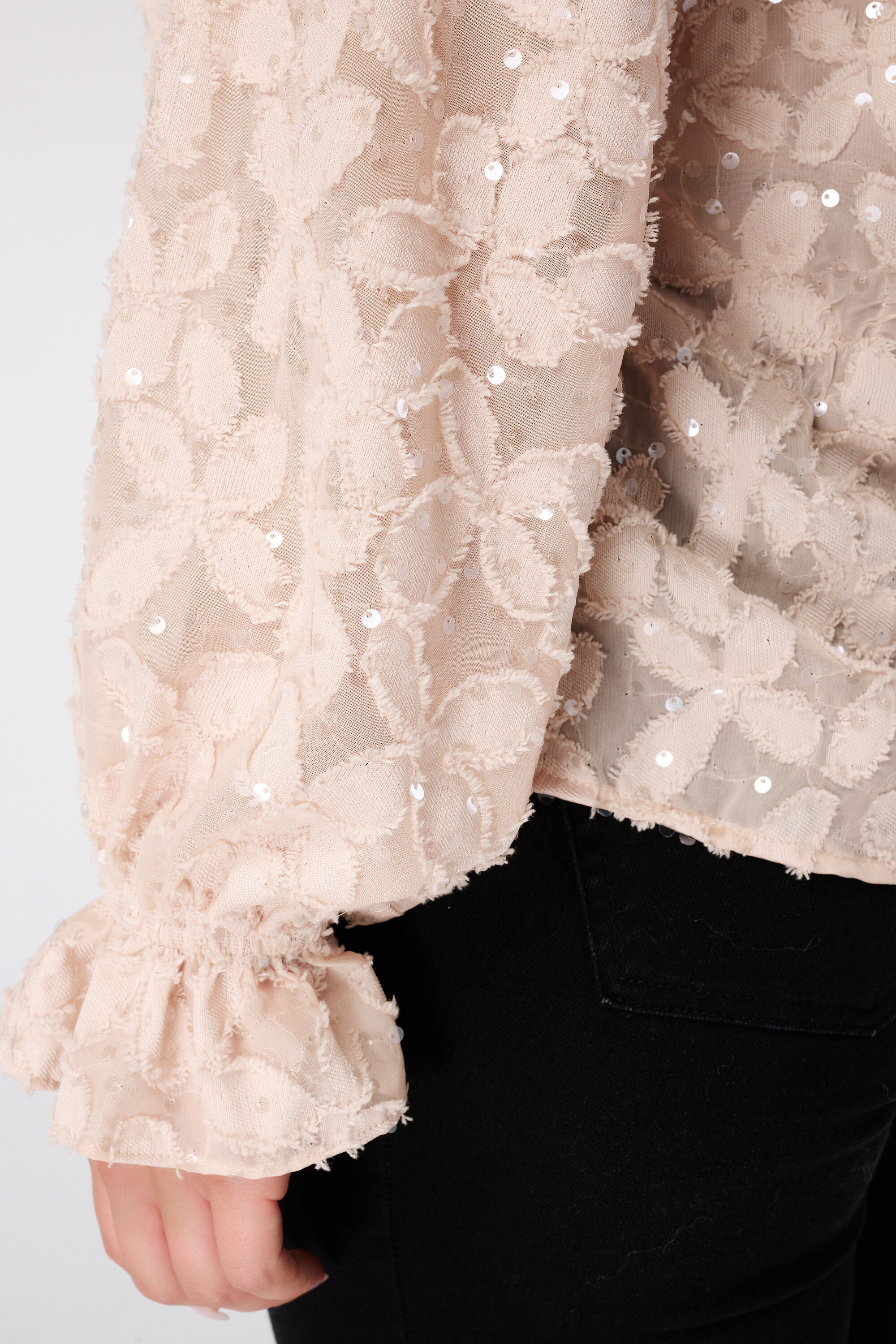 Blusa con flores image number 6