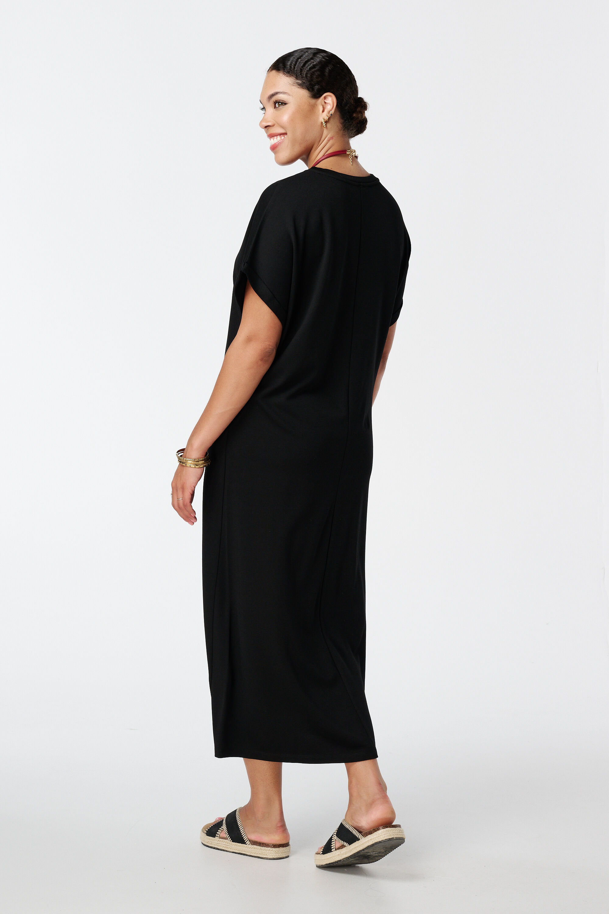 Vestido largo y el&aacute;stico image number 3