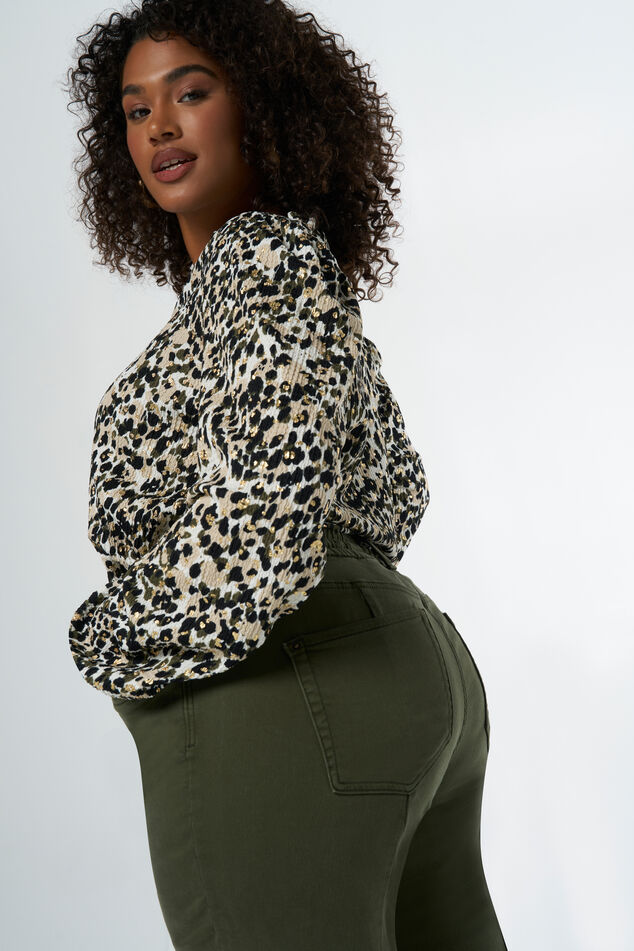 Pantalón vaquero jogger image number 4