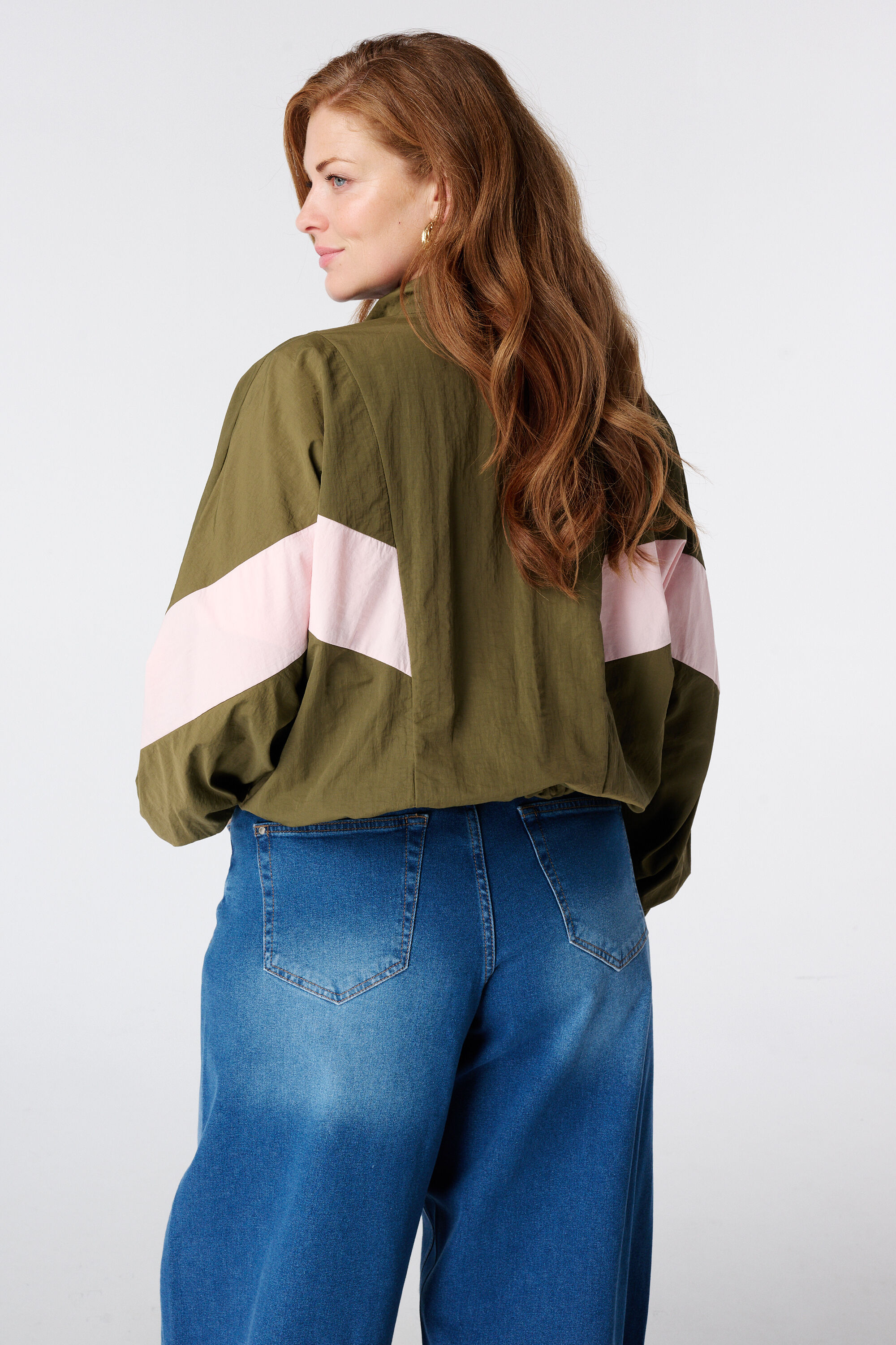 Cazadora bomber deportiva image number 3
