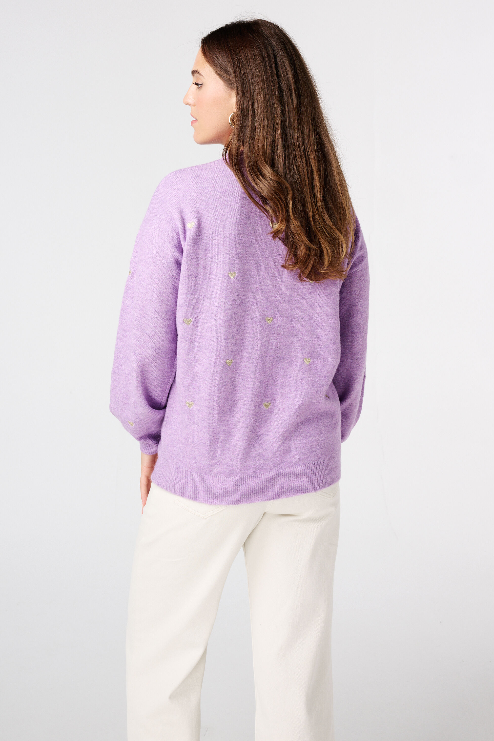 Jersey de punto fino con corazones bordados image number 3