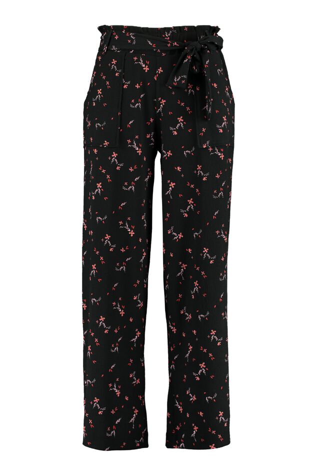 Pantalones anchos con un cinturón image number 2