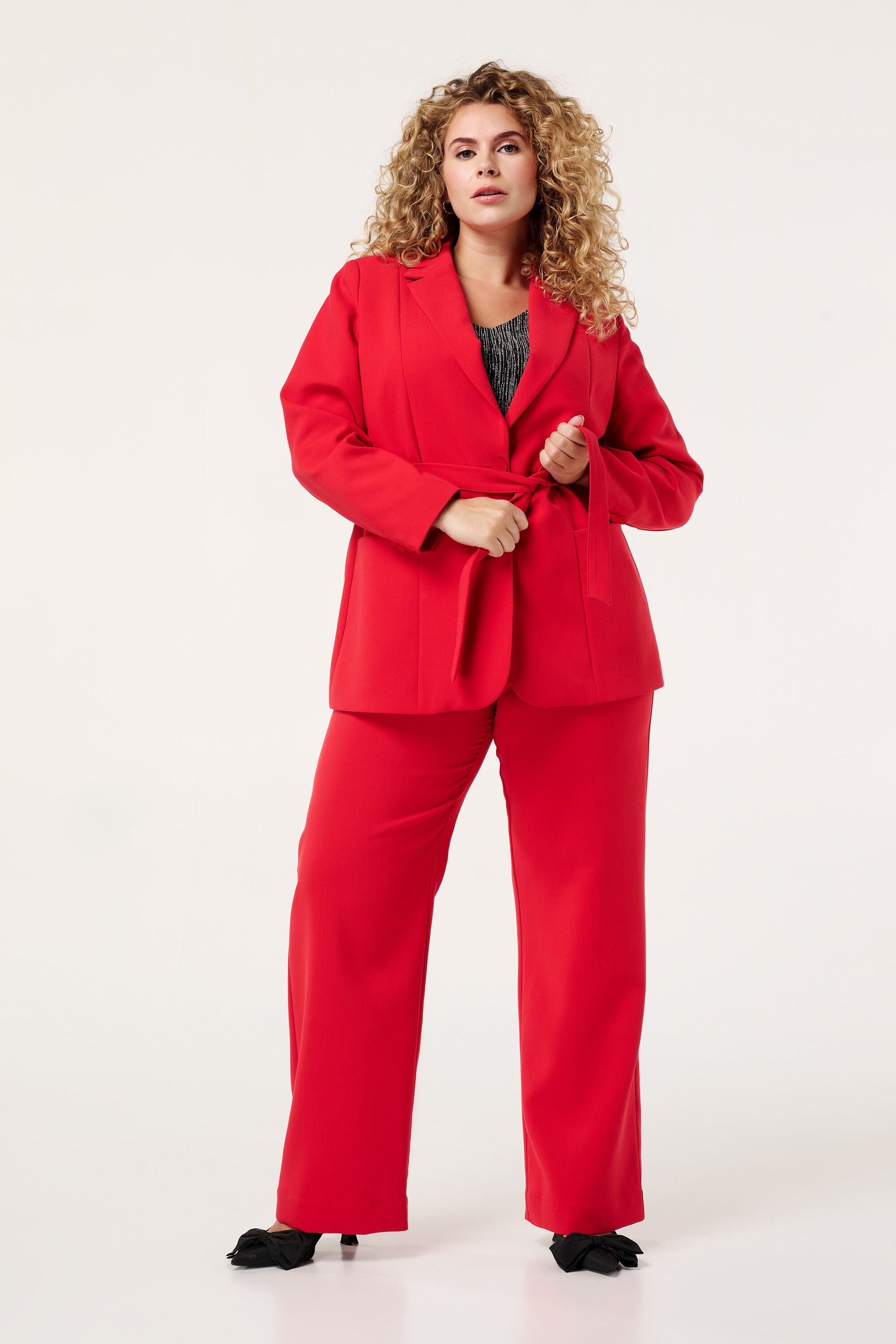 Blazer con cintur&oacute;n image number 5