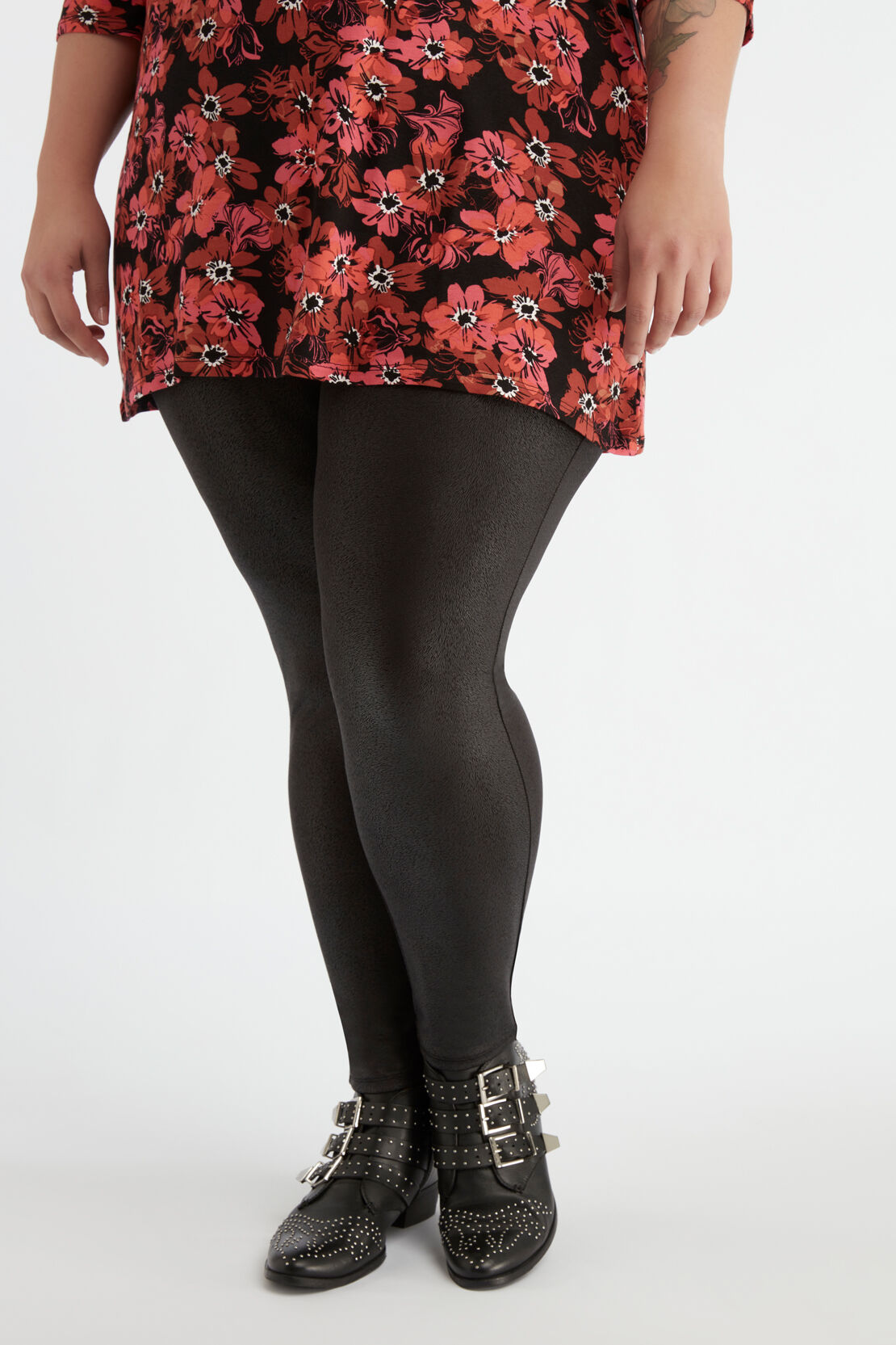 Leggings con revestimiento de animal print image number 5