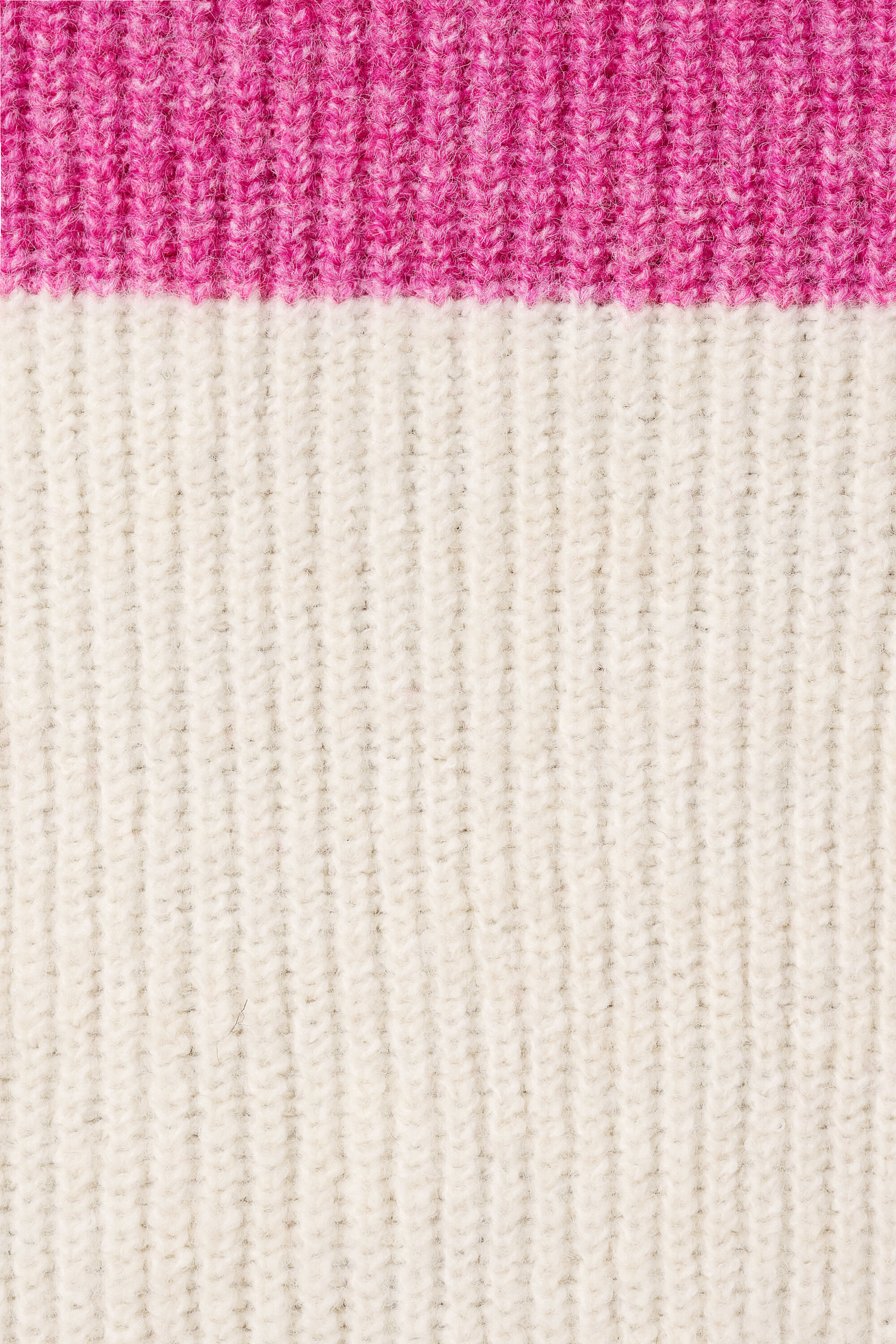 Jersey de punto con mangas acampanadas image number 6