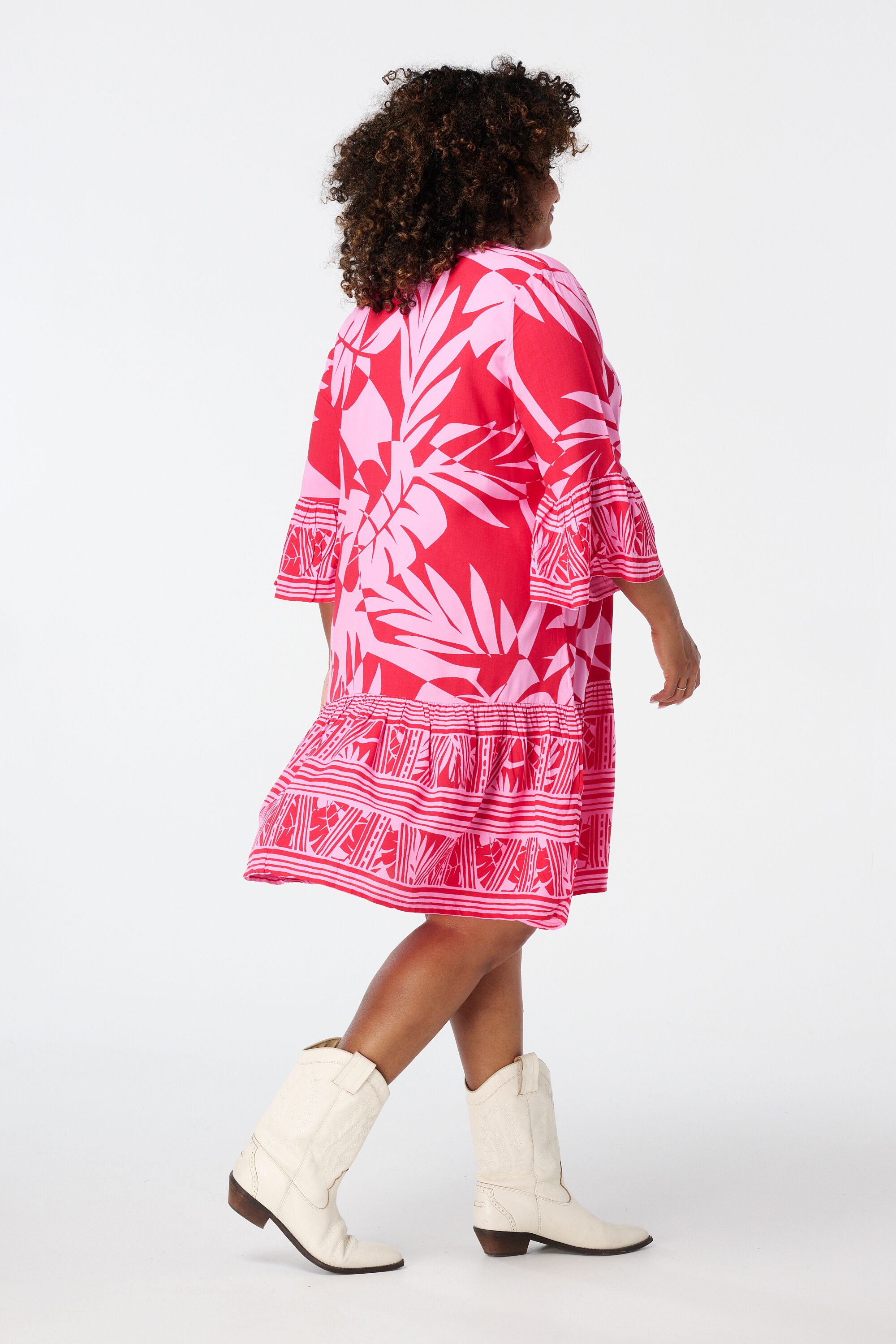 Vestido ligero con estampado image number 3