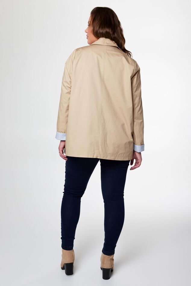 Gabardina de largo medio image number 3