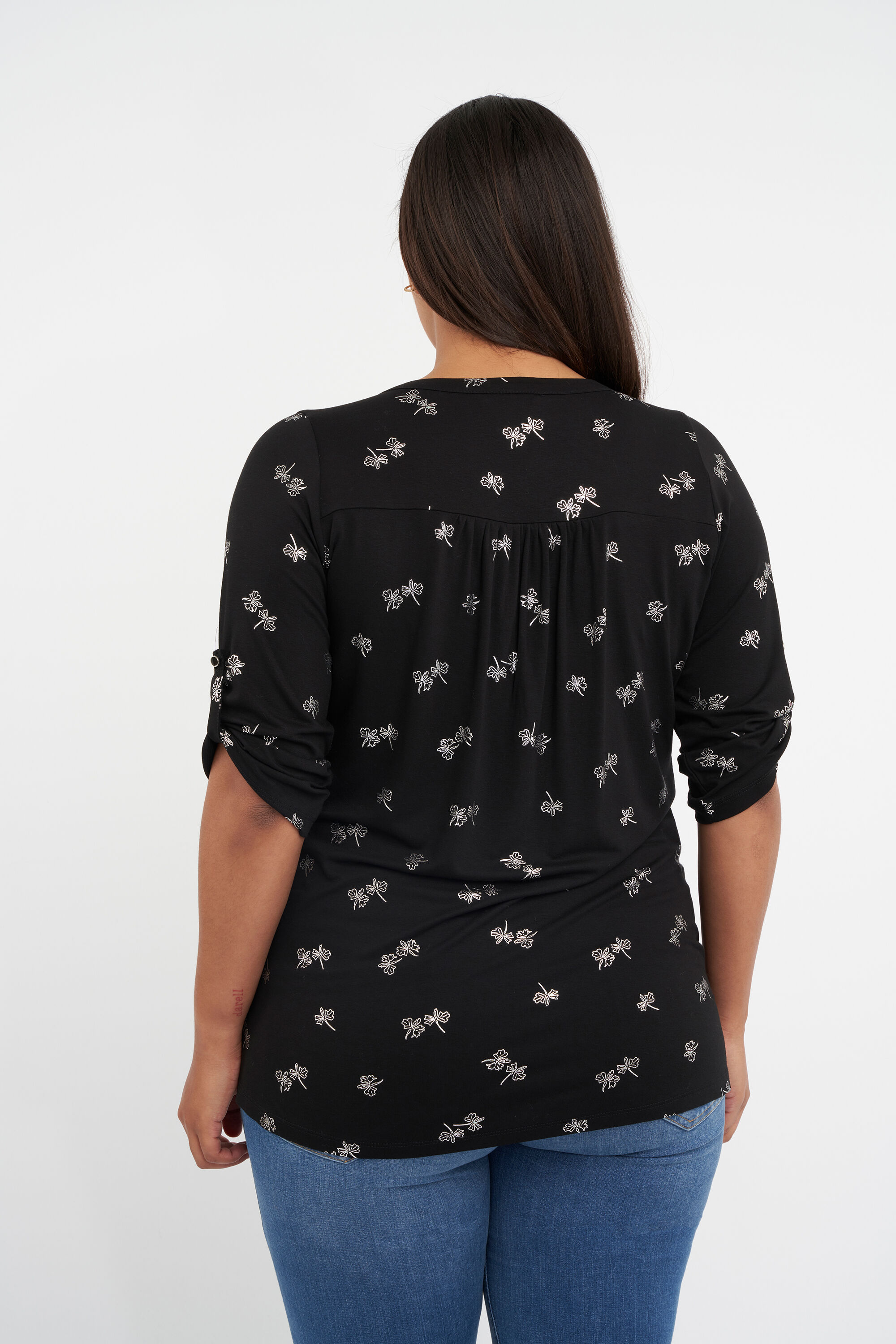 Top con estampado met&aacute;lico image number 3