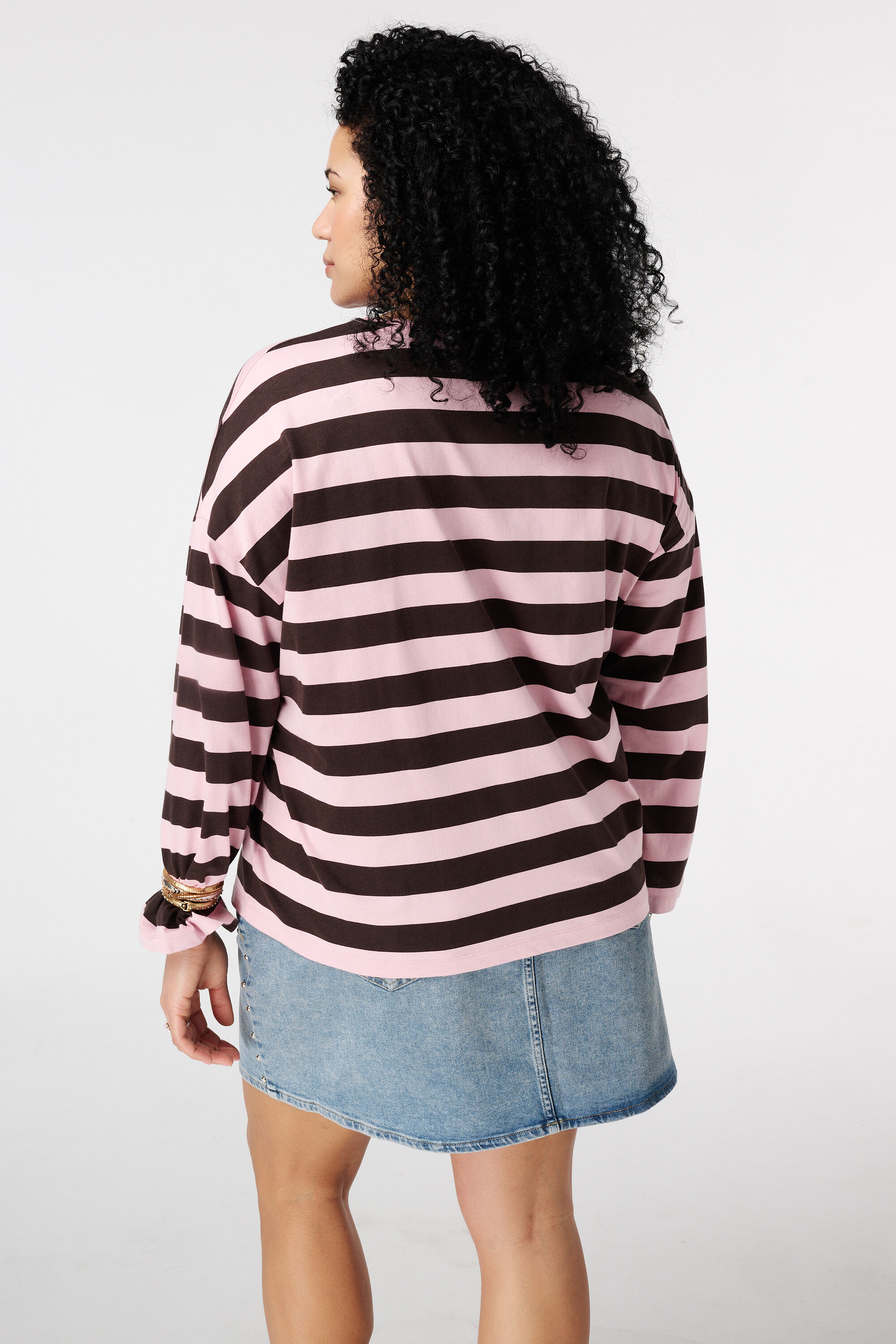 Top de manga larga a rayas image number 3