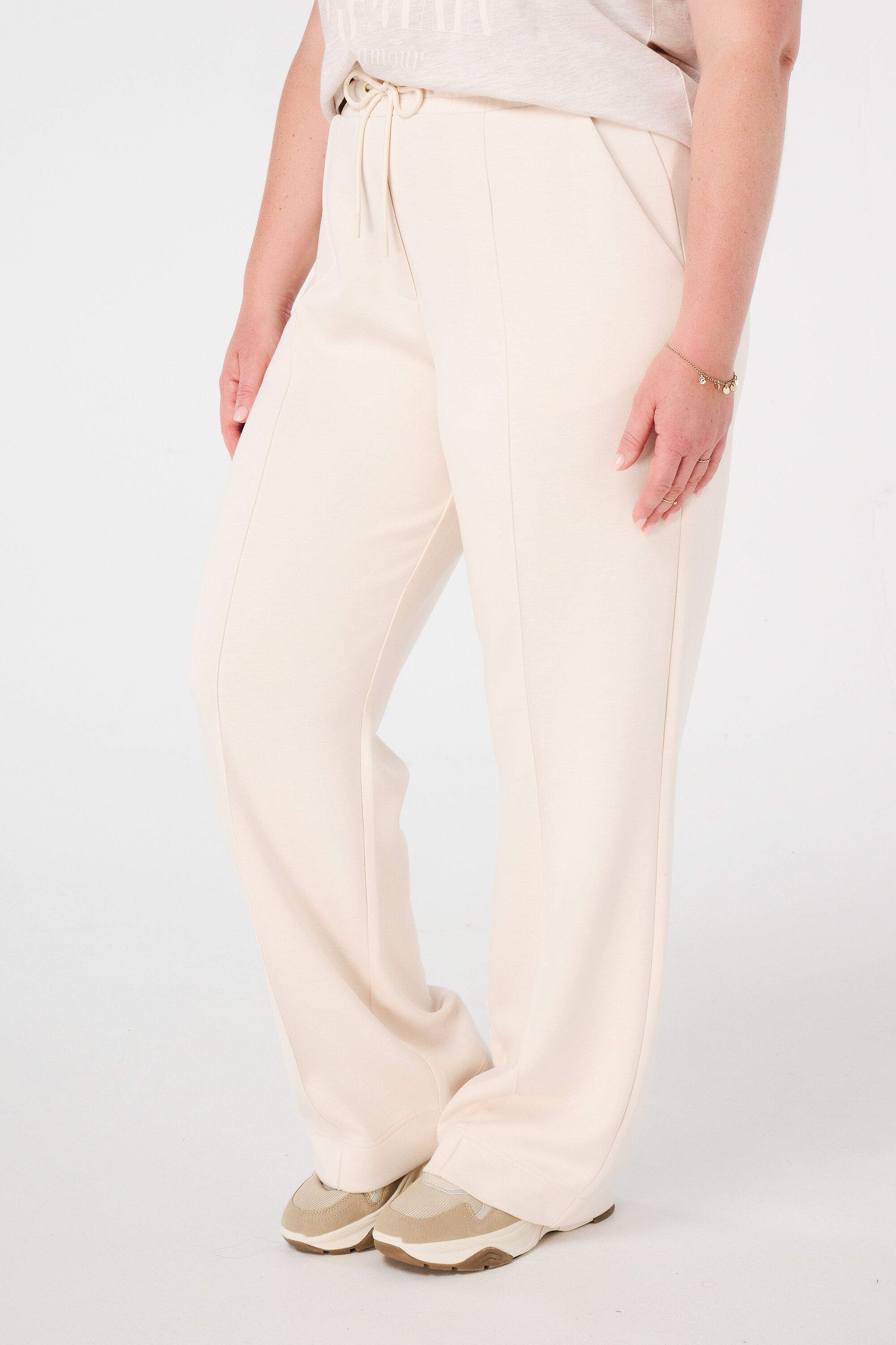 Pantalones con pinzas image number 5