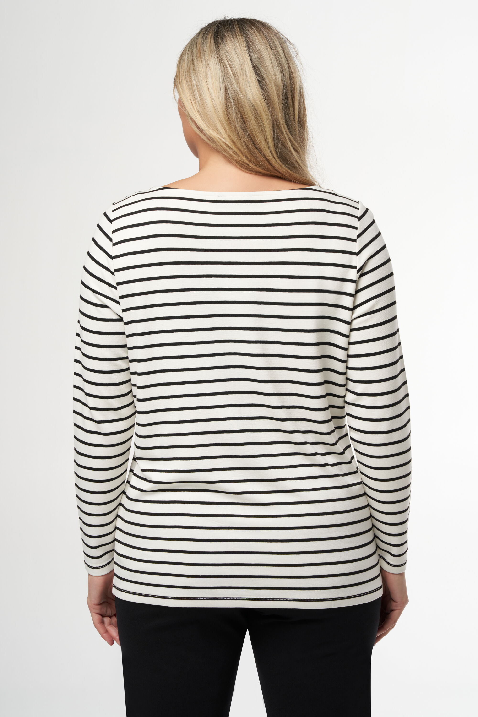 Camiseta con rayas de manga larga image number 3