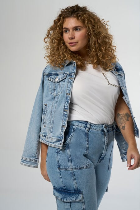 Chaqueta vaquera con elástico Chaqueta vaquera con elástico