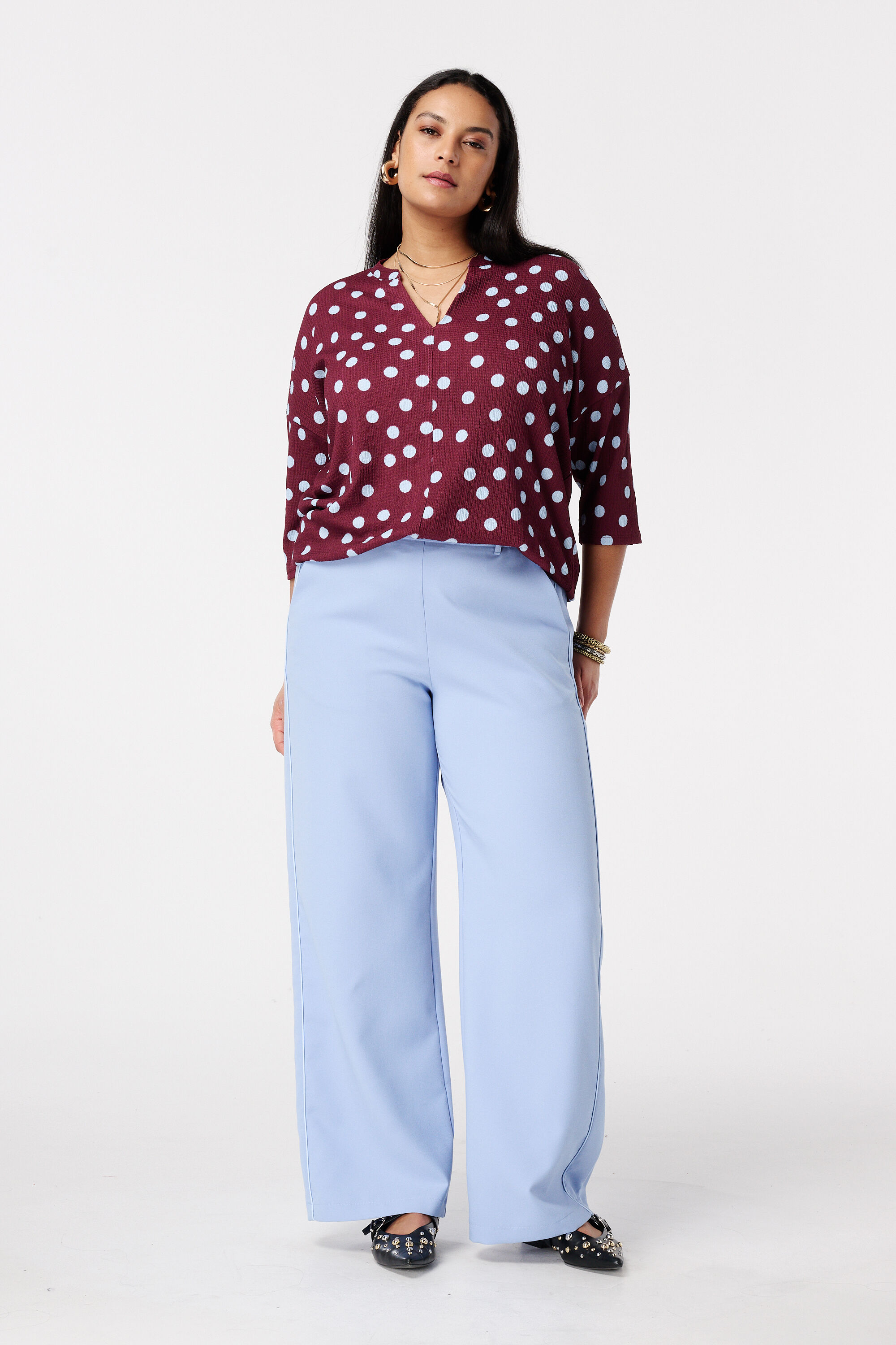 Top con mangas tres cuartos image number 5