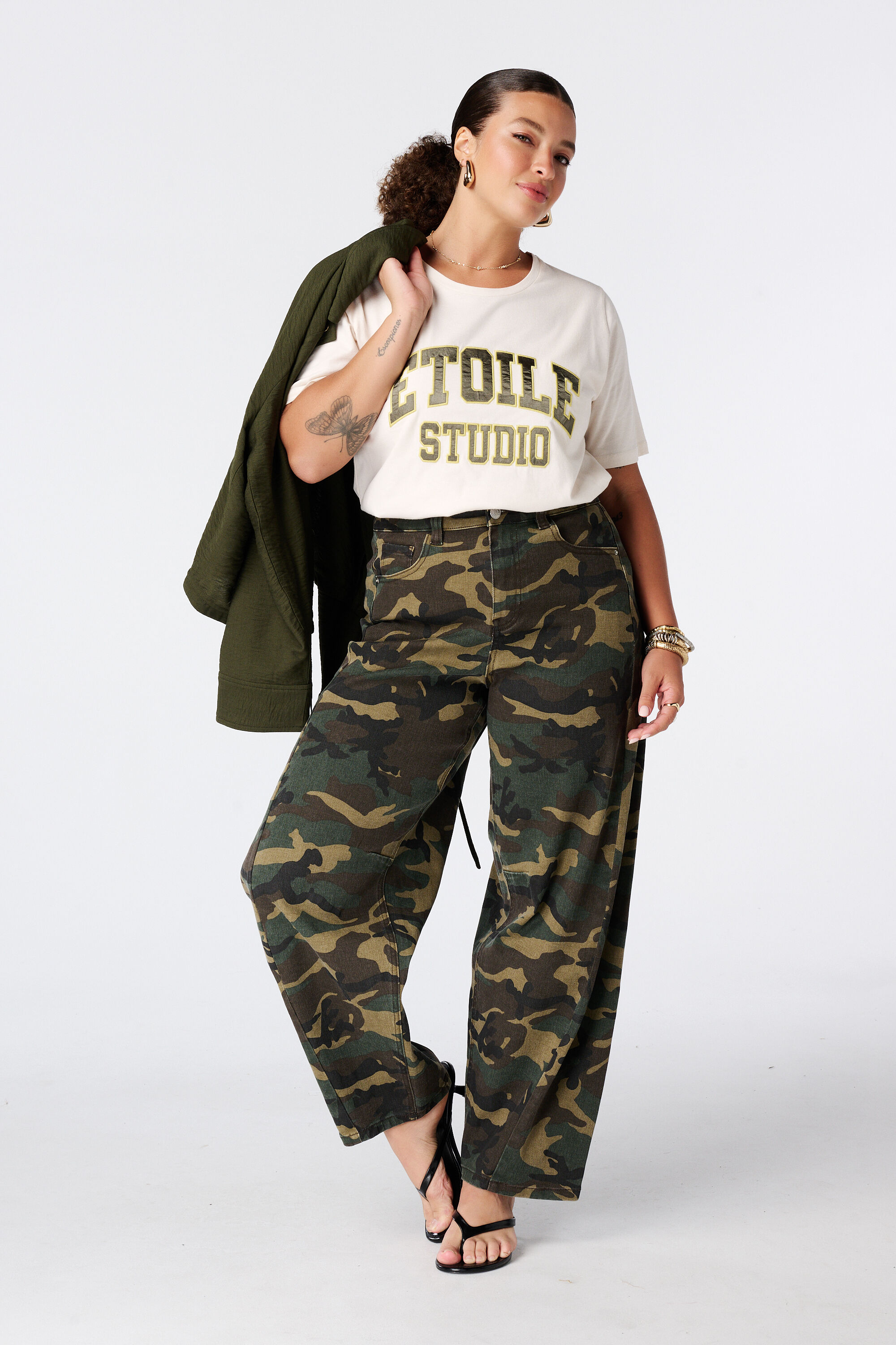 Camiseta con texto image number 5