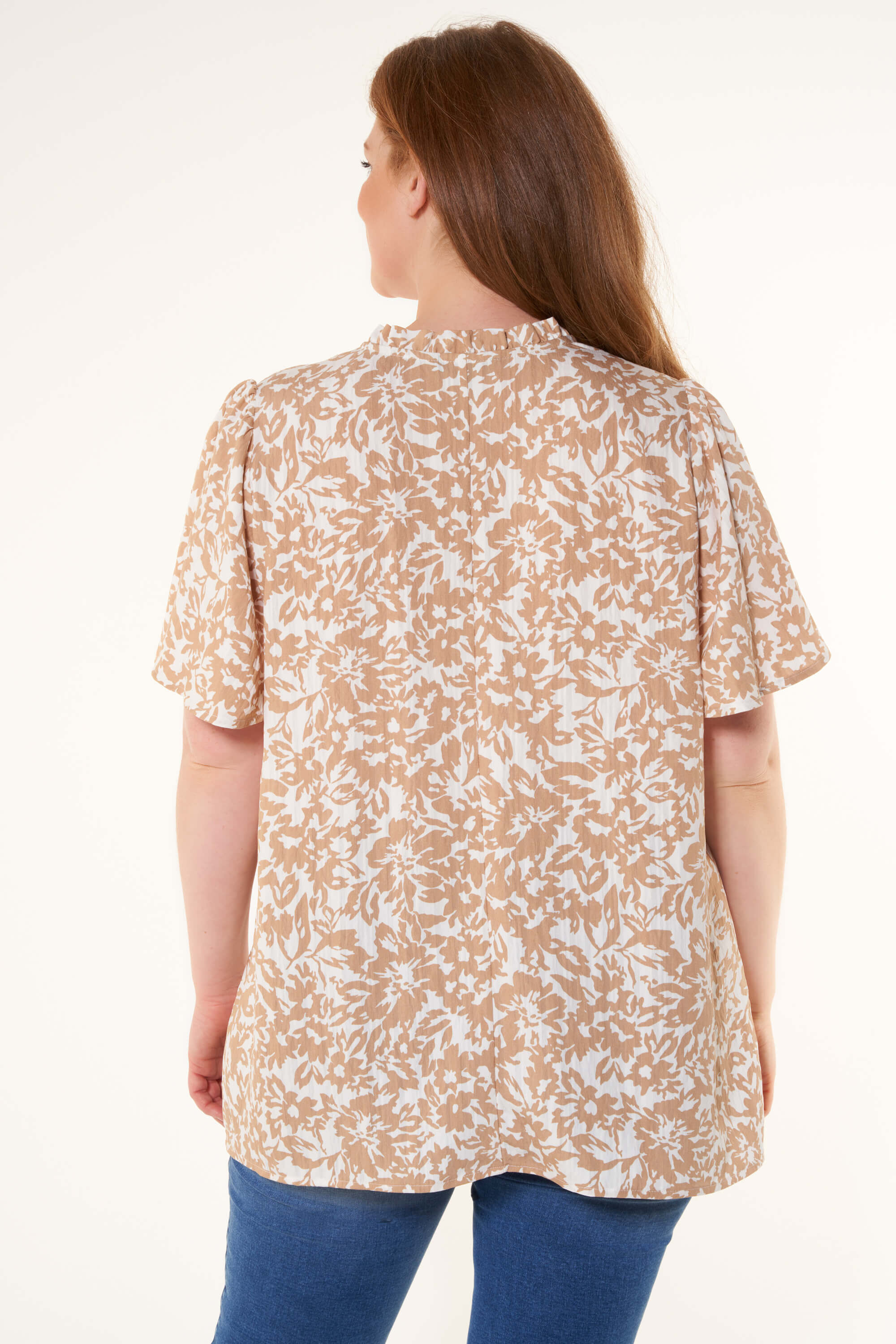 Blusa con manga corta  image number 1