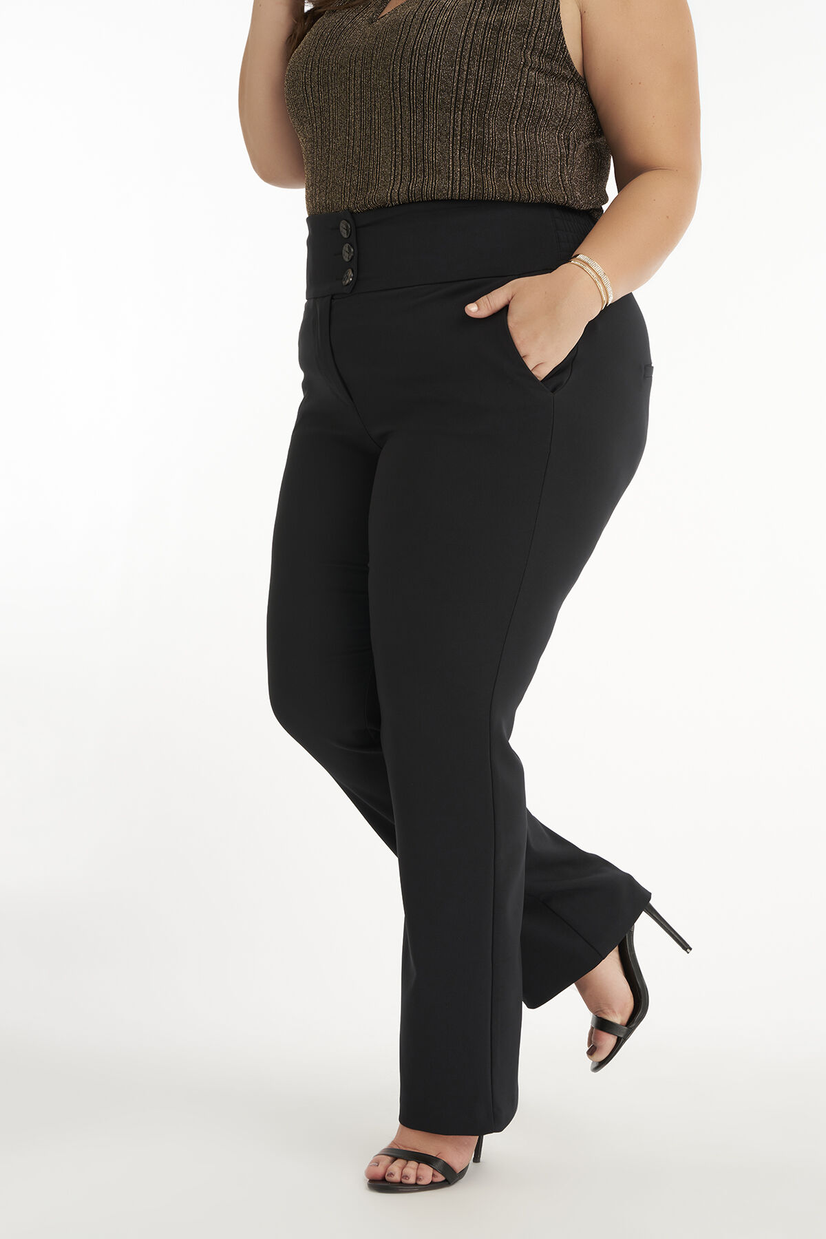 Pantalones anchos image number 4