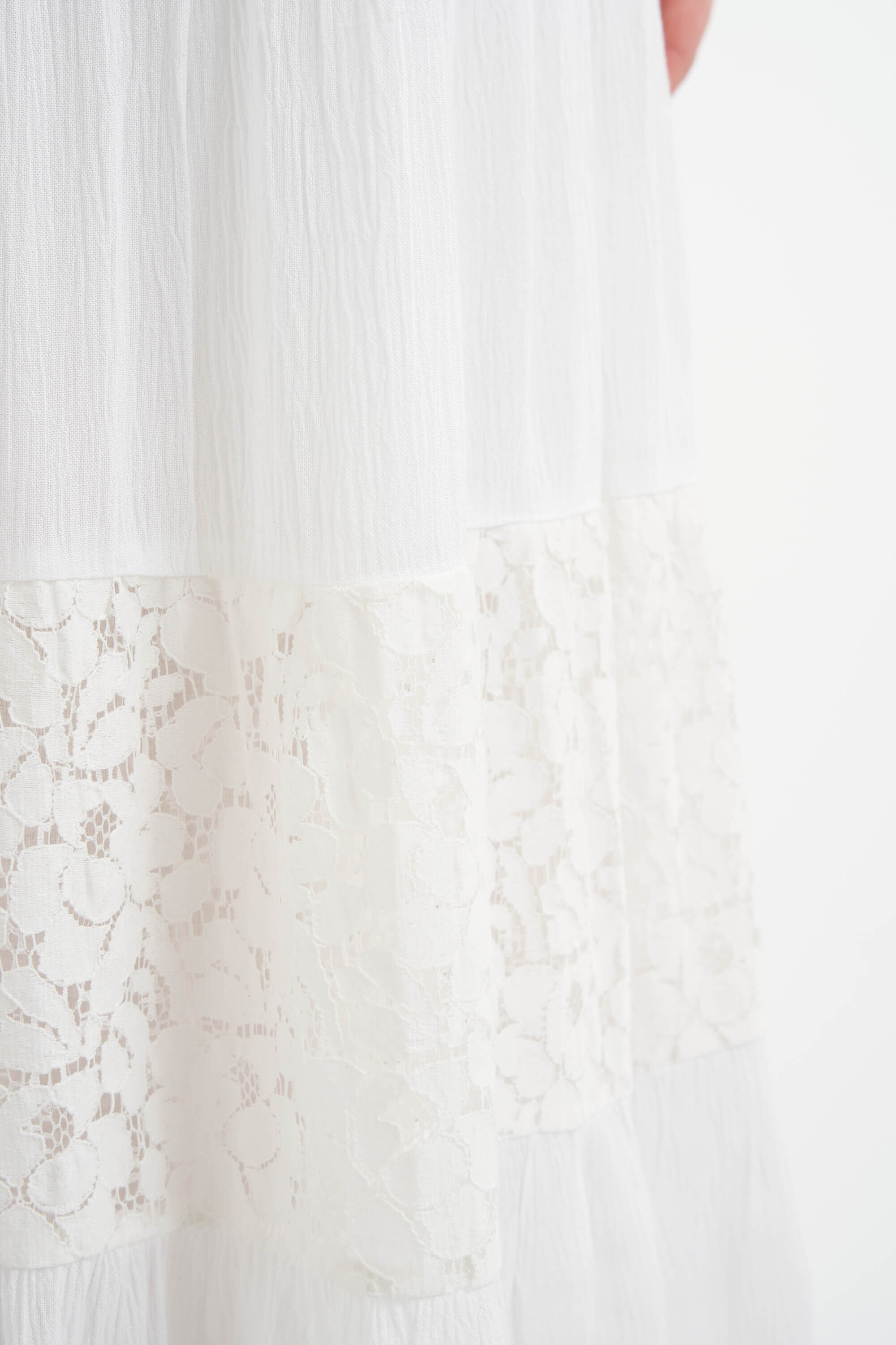 Vestido con corte en A image number 4