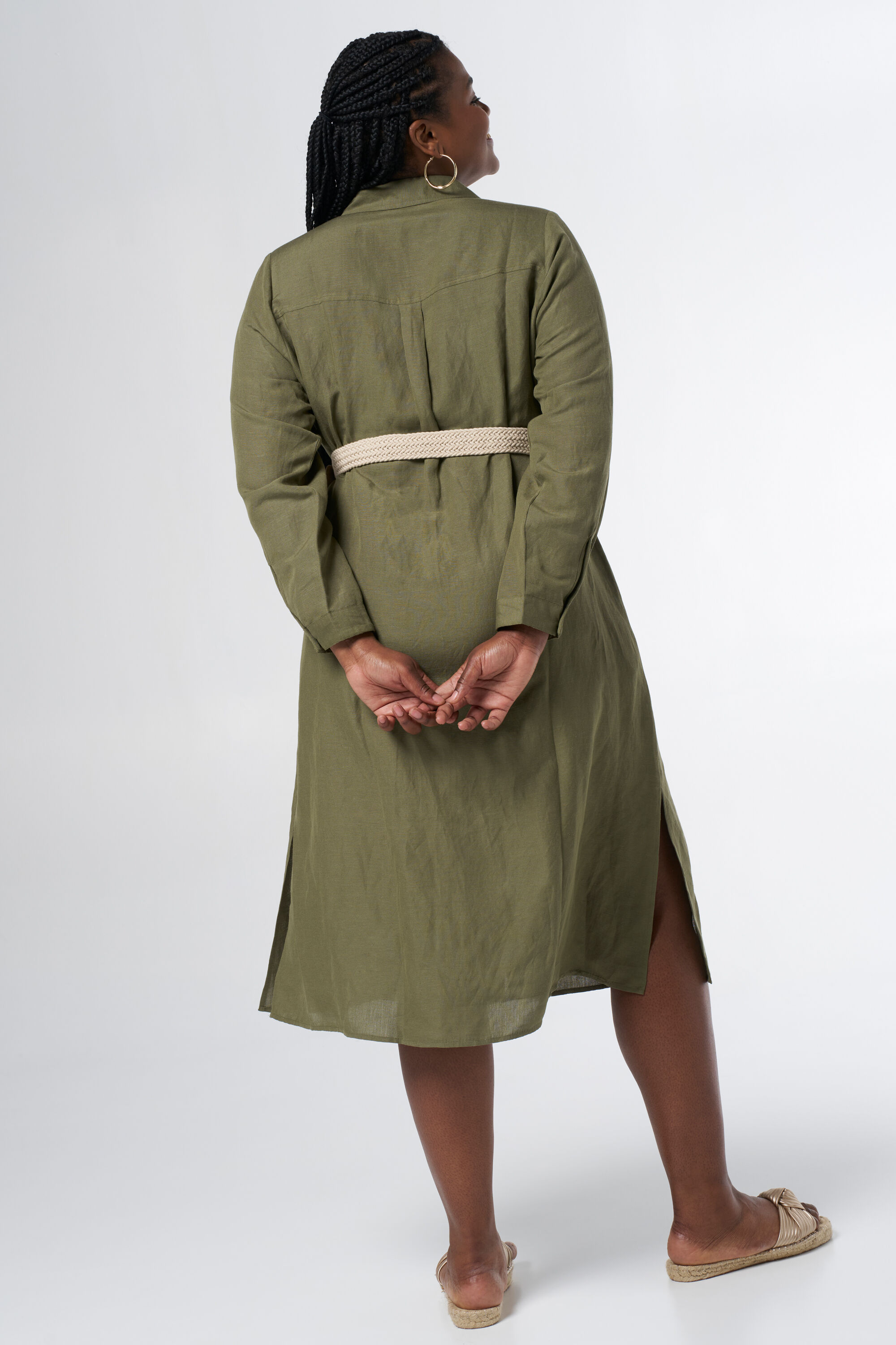 Vestido midi de lino con cinto image number 3