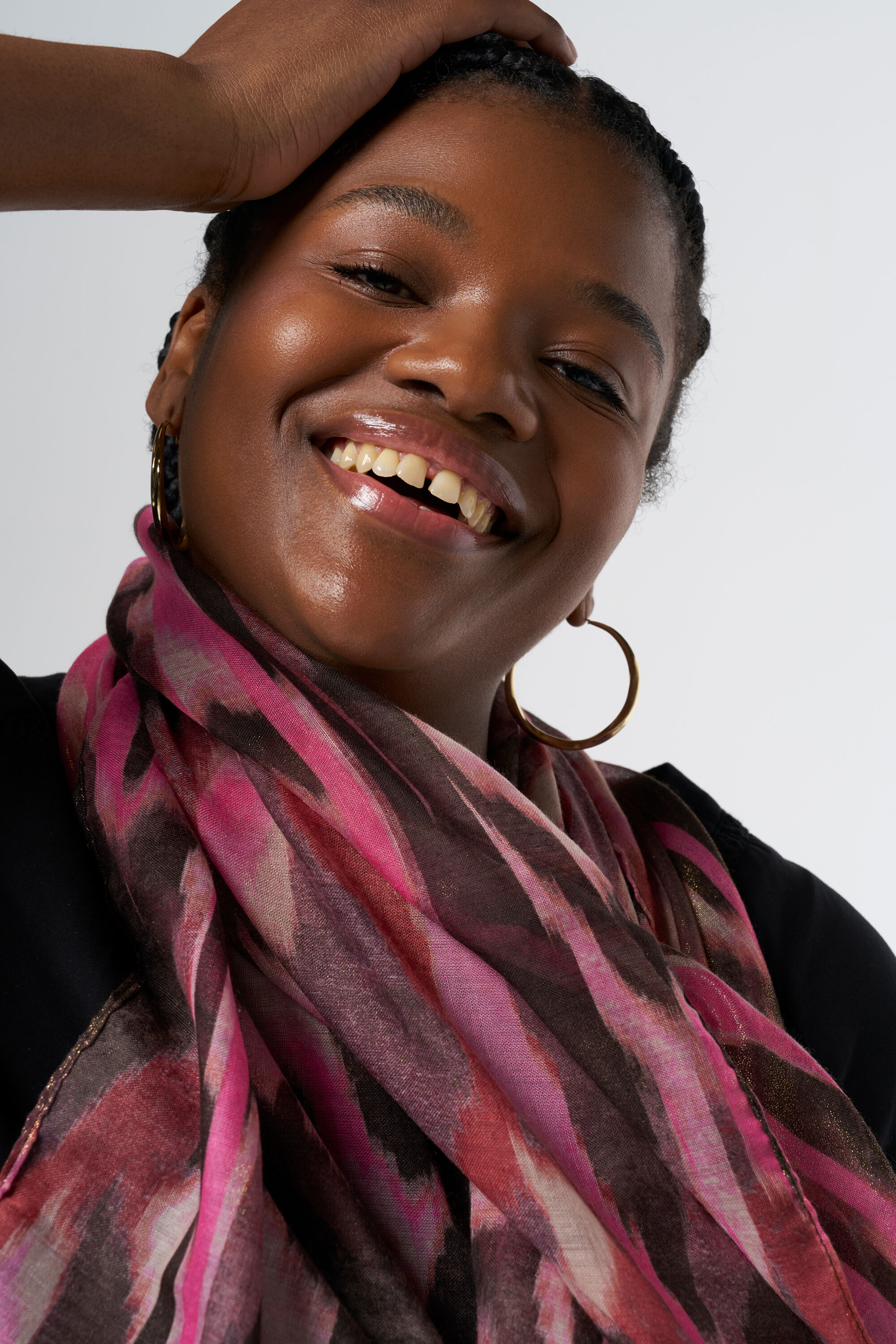 Pa&ntilde;uelo estampado image number 1