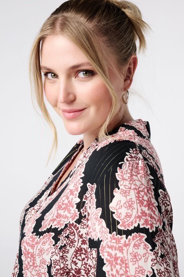 Blusa estampada image number 4