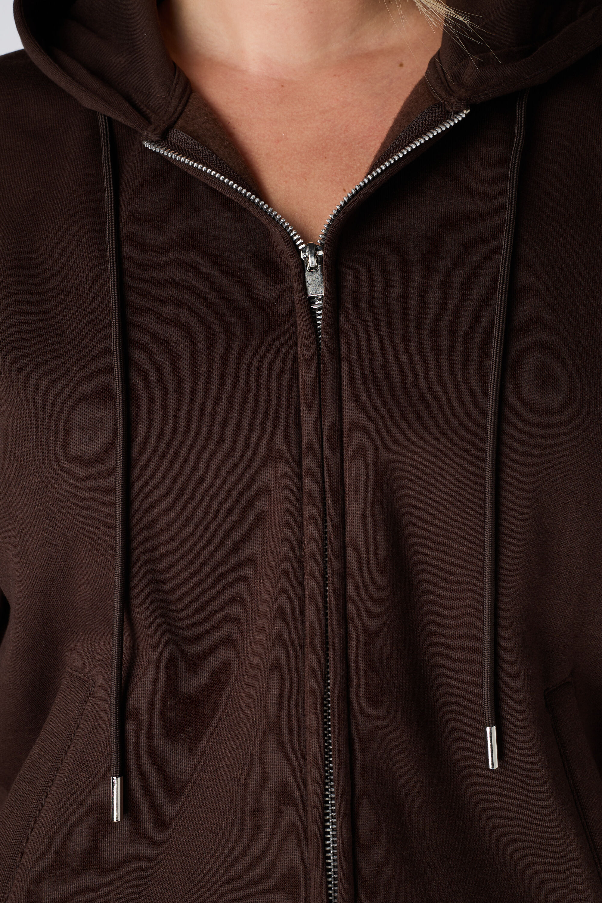 Sudadera con capucha image number 6