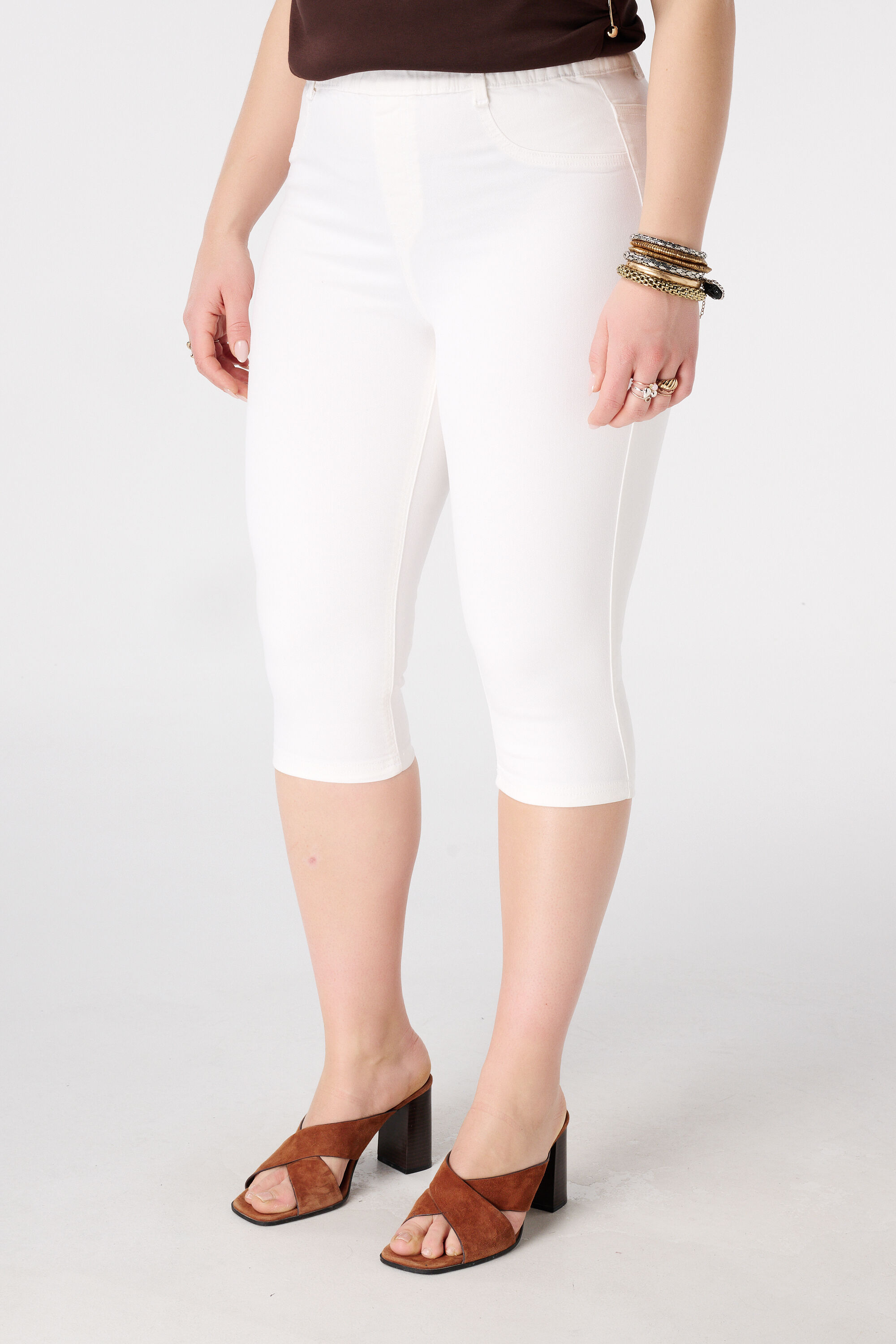 Tregging capri efecto denim image number 5