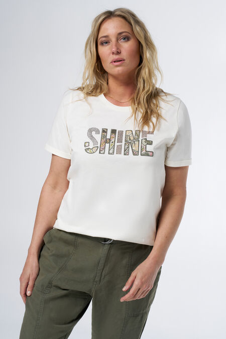 Camiseta con la palabra «Shine» como detalle