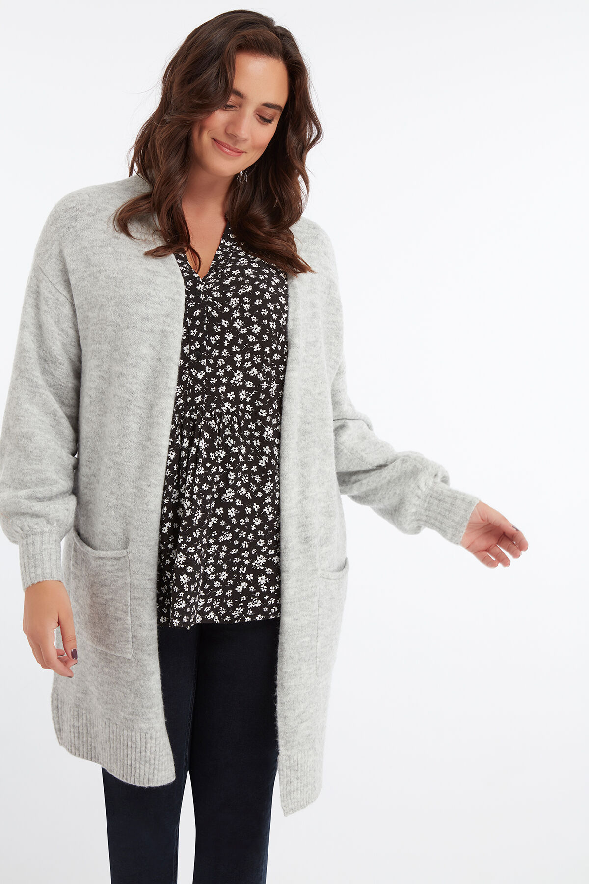 C&aacute;rdigan image number 3