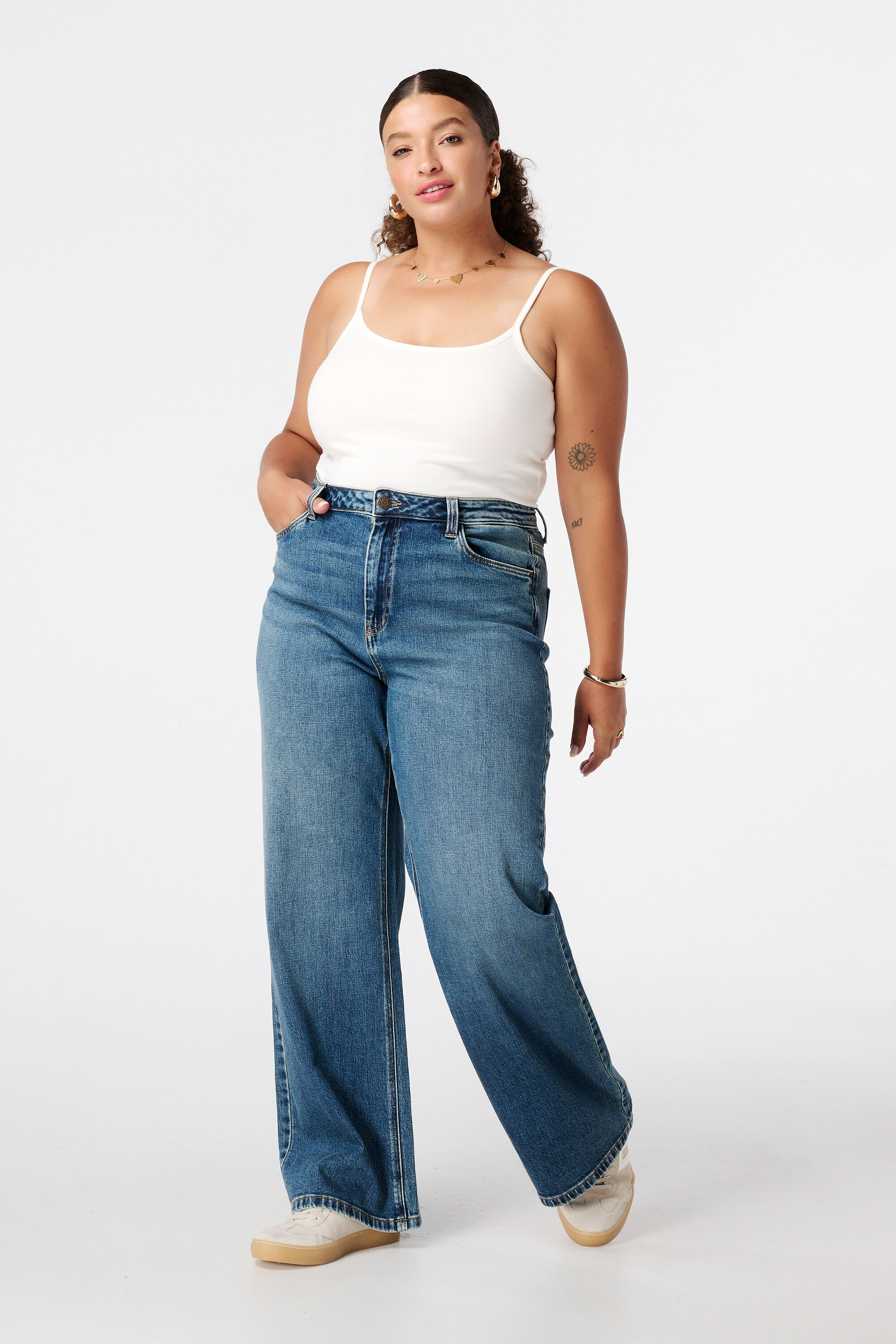 Top de espagueti con el&aacute;stico image number 5