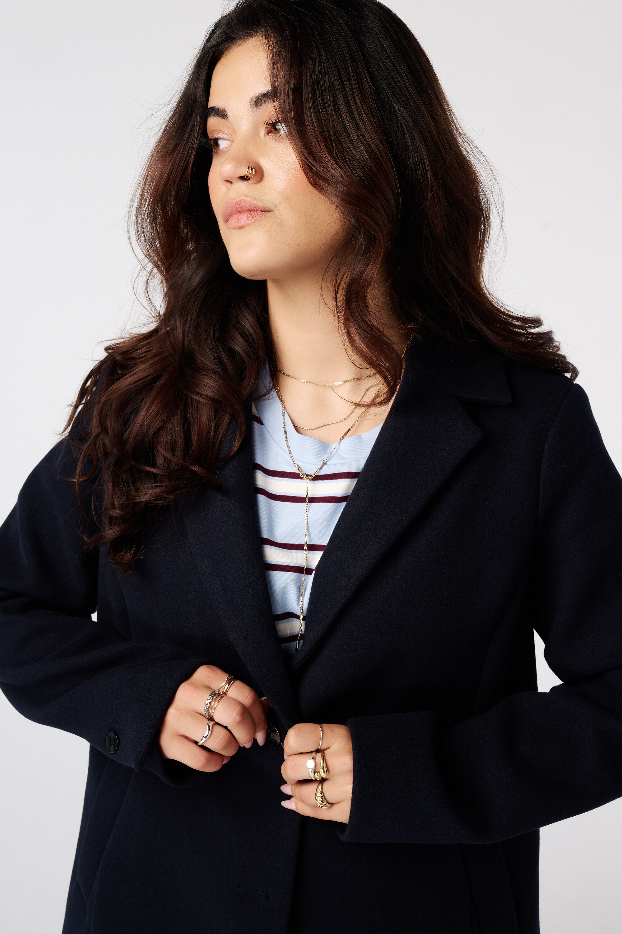 Chaqueta con botones image number 4