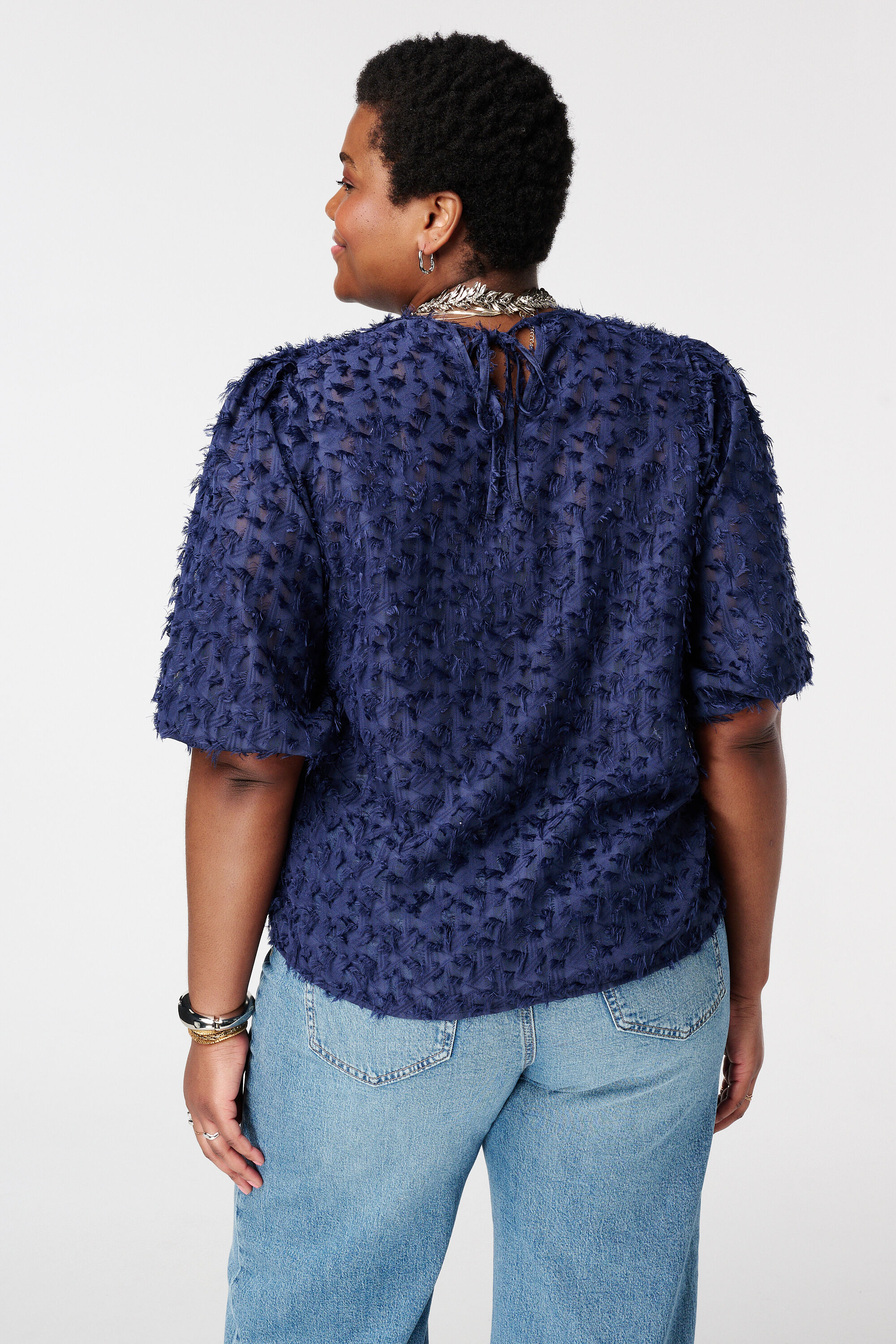 Blusa con textura image number 3