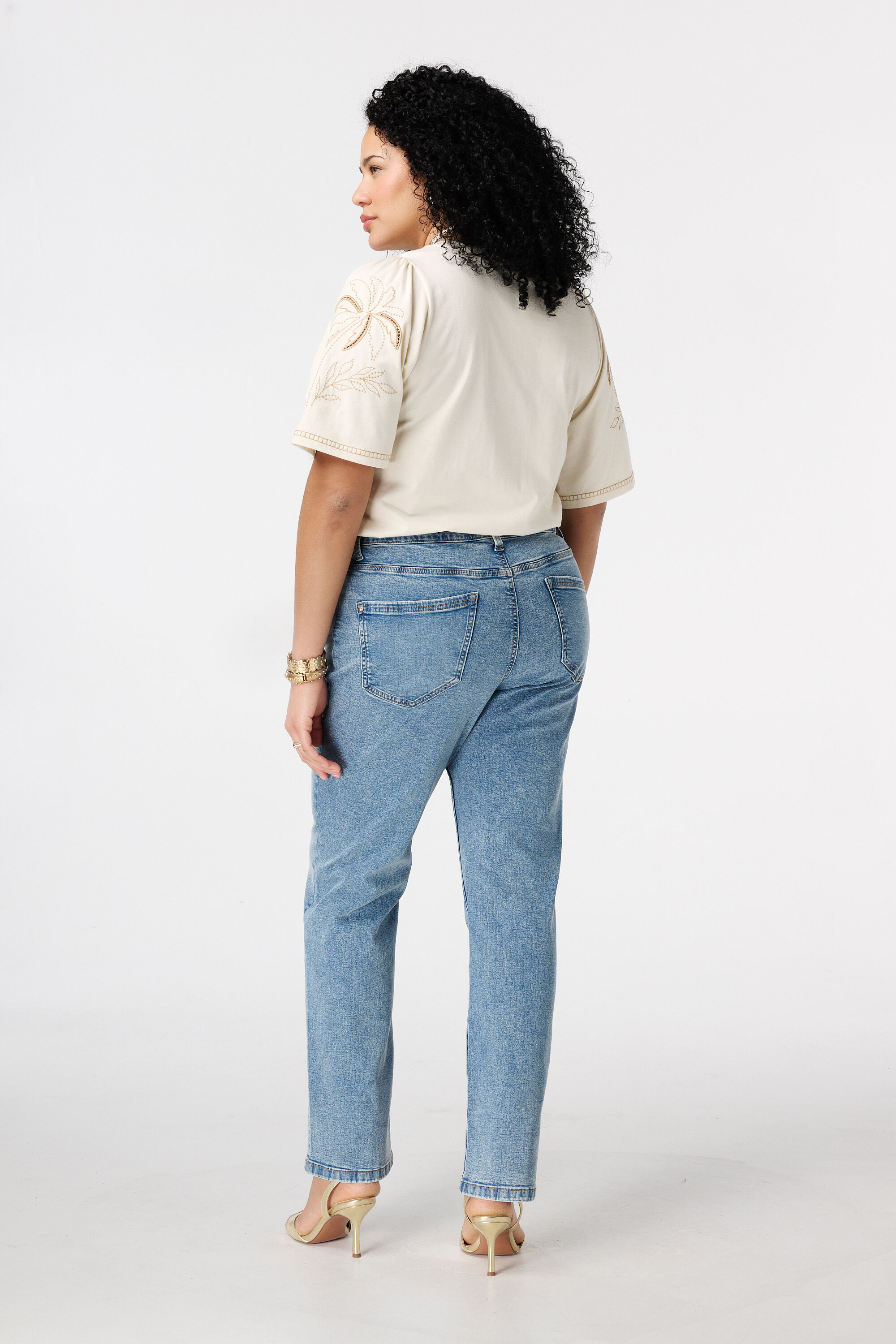 Vaqueros straight leg LILY largo 34 image number 3