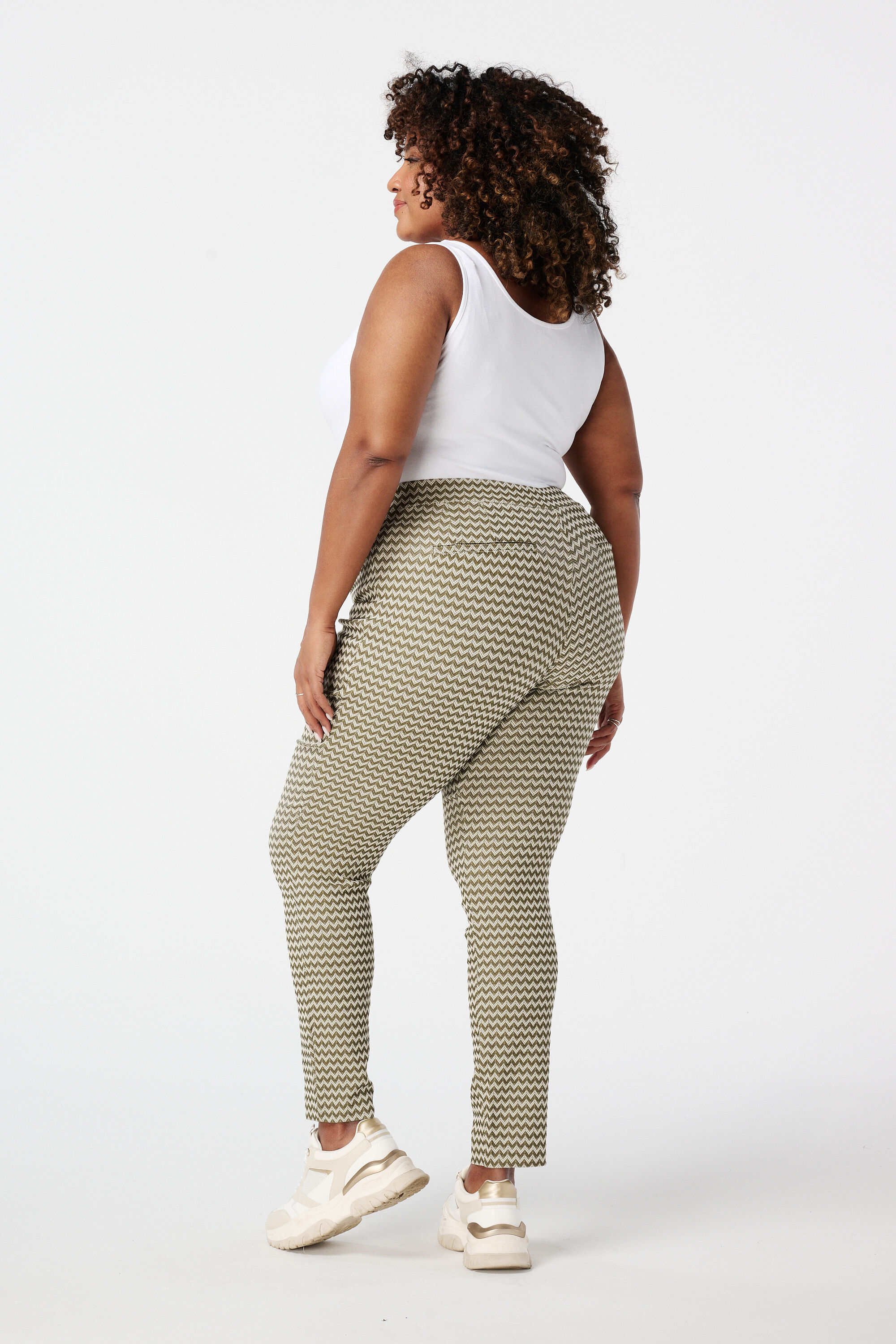 Treggings de corte pitillo con estampado image number 3