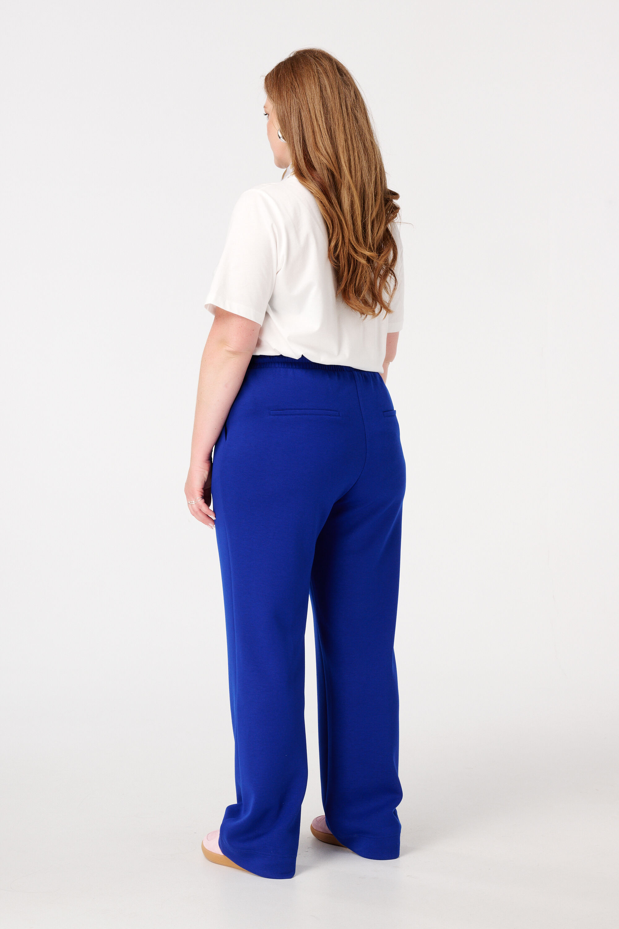 Pantalones con pinzas image number 3