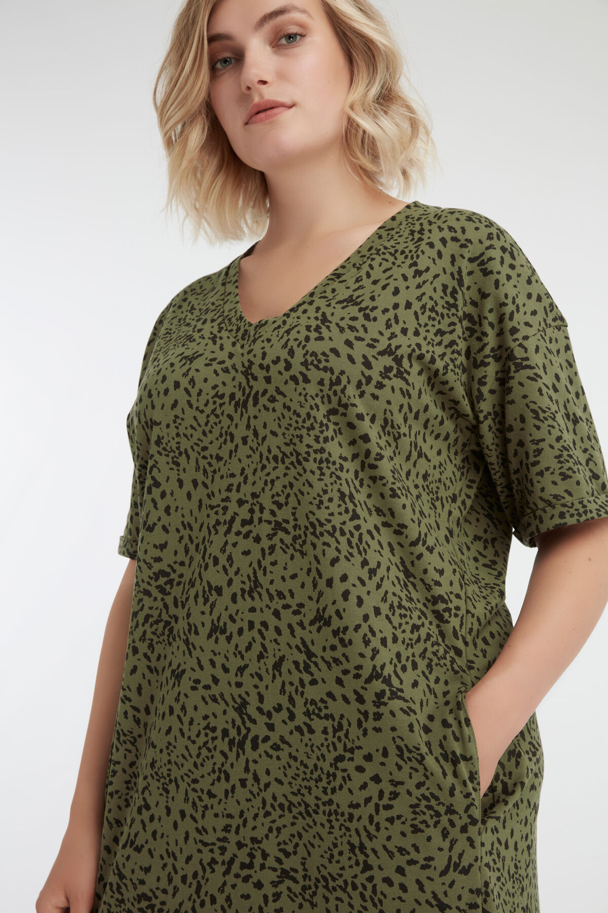 Vestido de estilo informal image number 3