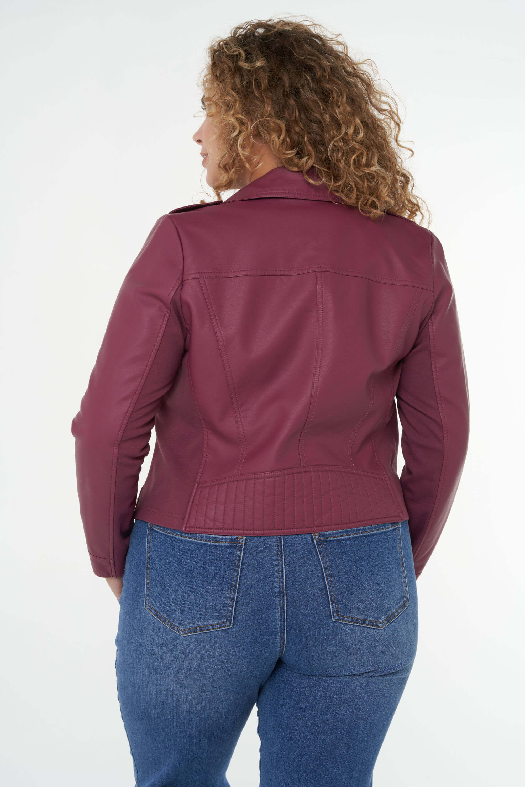 Cazadora de Cuero Sint&eacute;tico image number 4