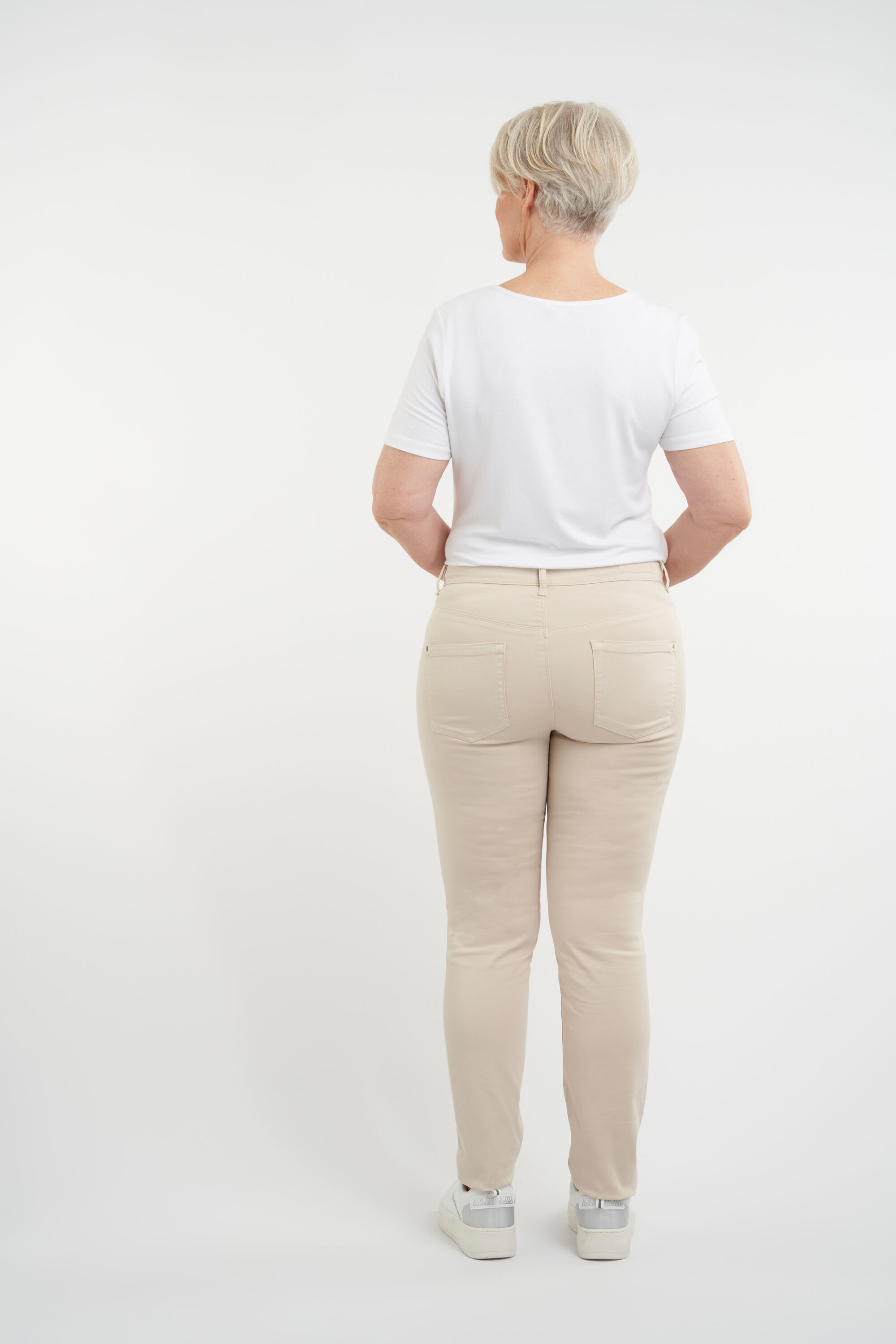 Vaqueros de corte pitillo SLIMS image number 4