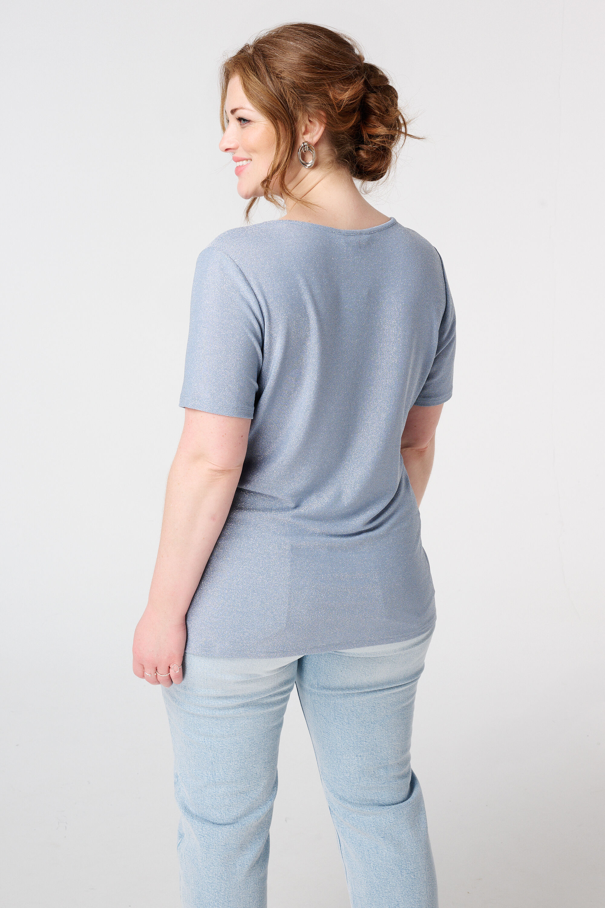 Camiseta con purpurina image number 2