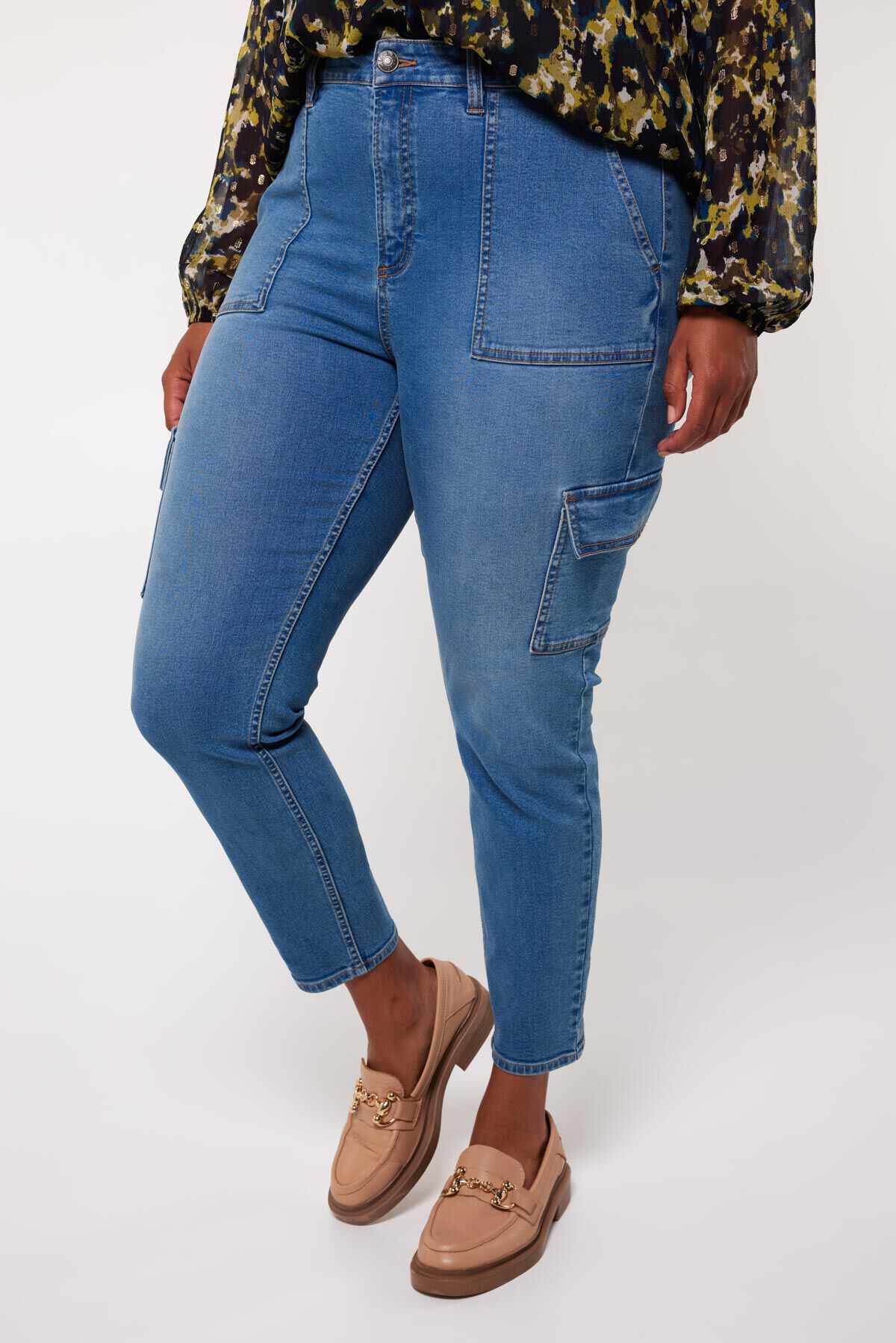 Vaqueros cargo image number 6